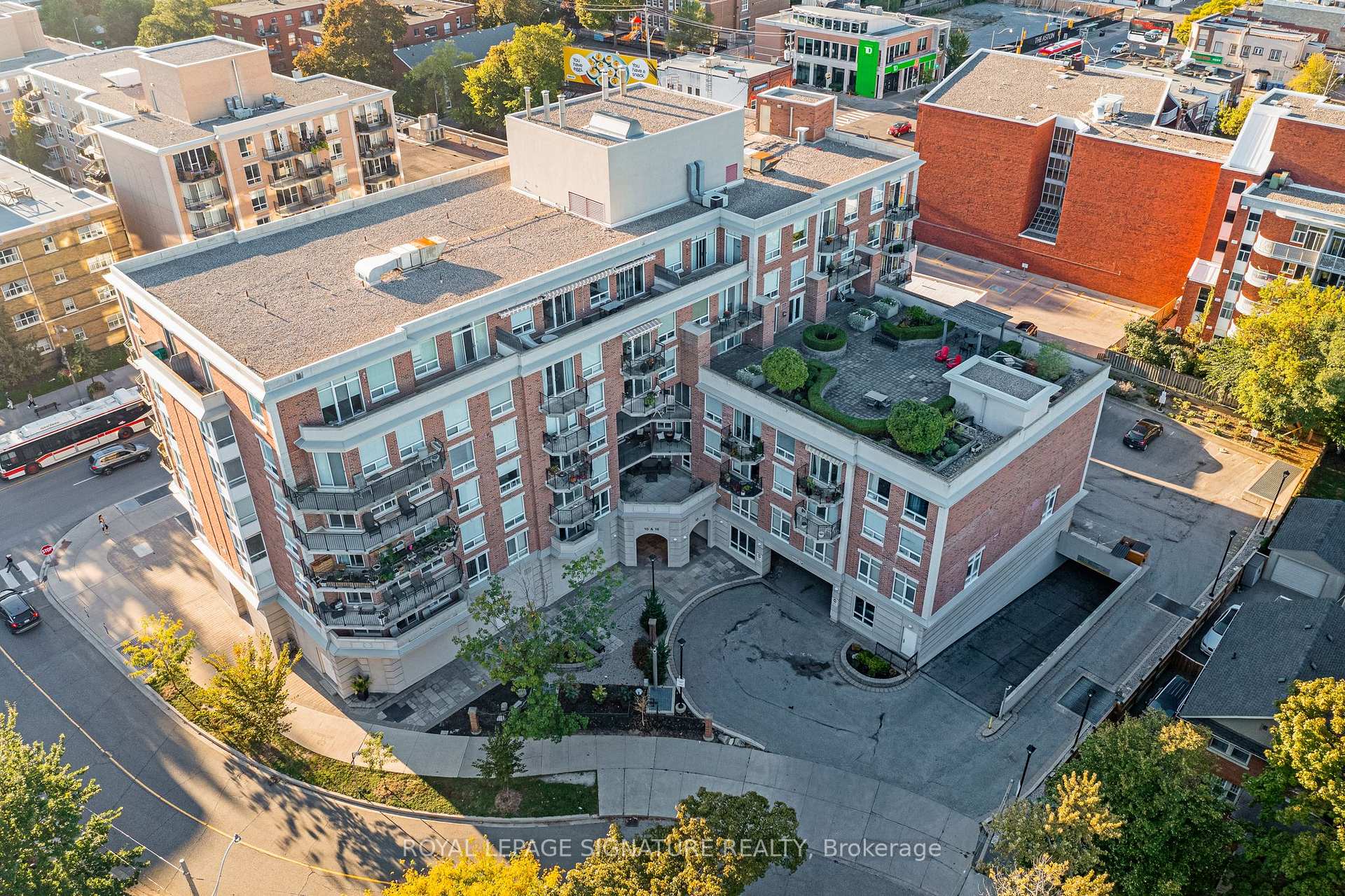 Photo 1 of Unit 317, 18 Wanless Avenue, Toronto, Lawrence Park North — HOMEH