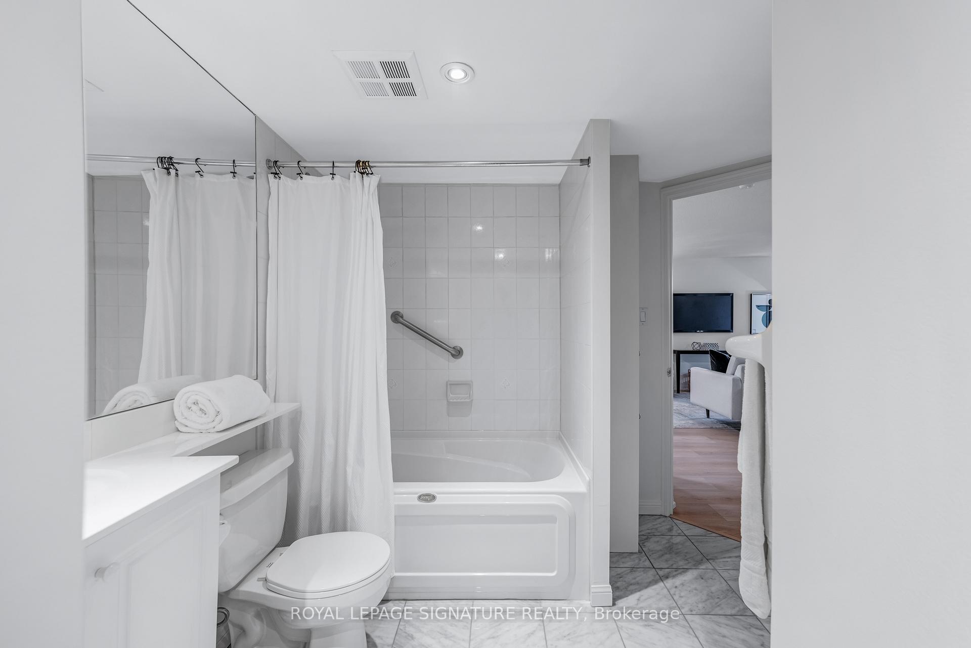Photo 17 of Unit 317, 18 Wanless Avenue, Toronto, Lawrence Park North — HOMEH
