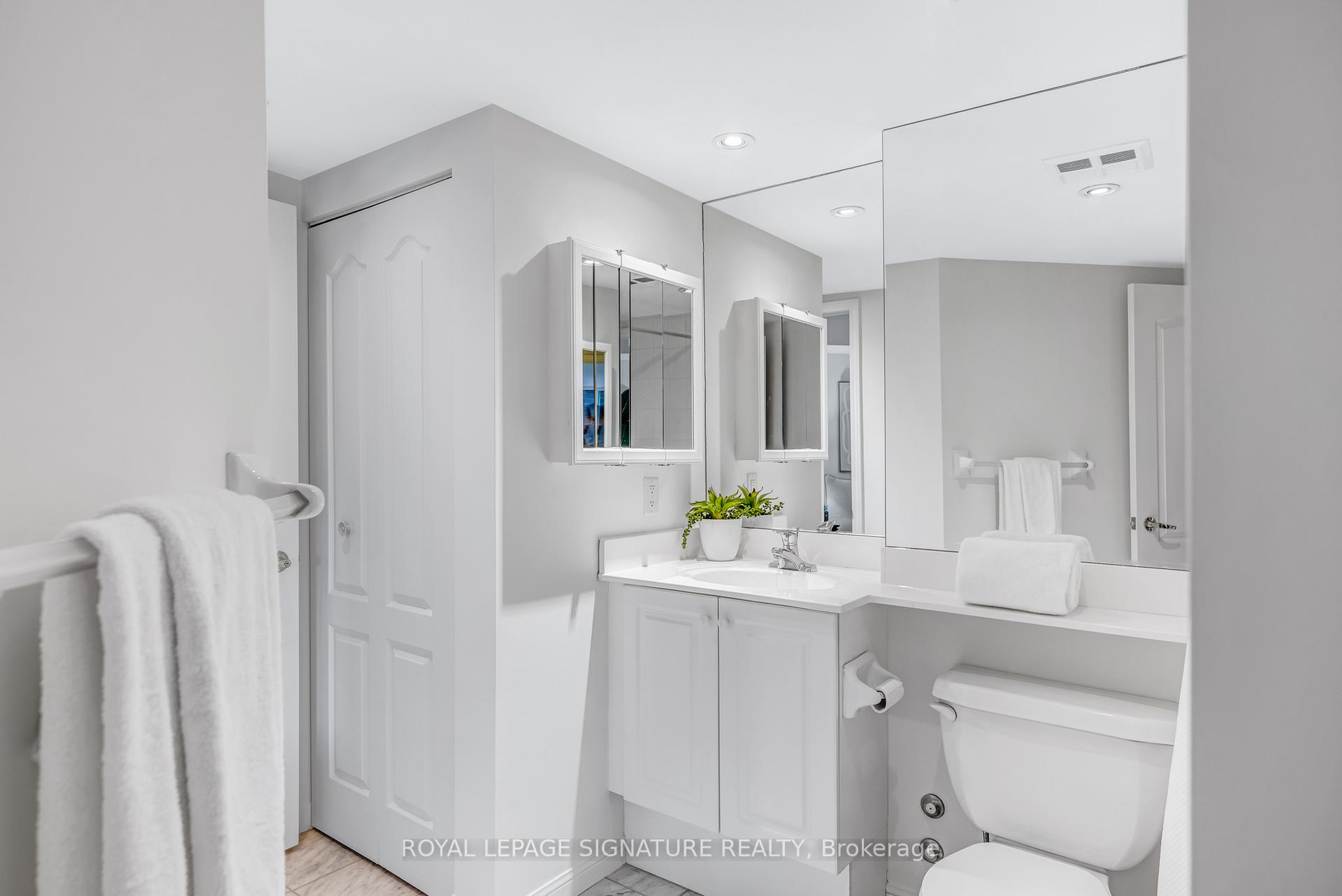 Photo 18 of Unit 317, 18 Wanless Avenue, Toronto, Lawrence Park North — HOMEH