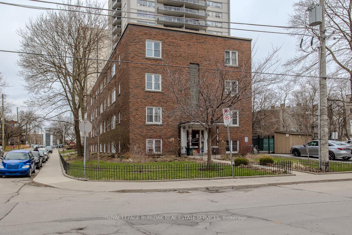 Photo 2 of Unit 105, 60 Robinson Street, Hamilton, Durand — HOMEH