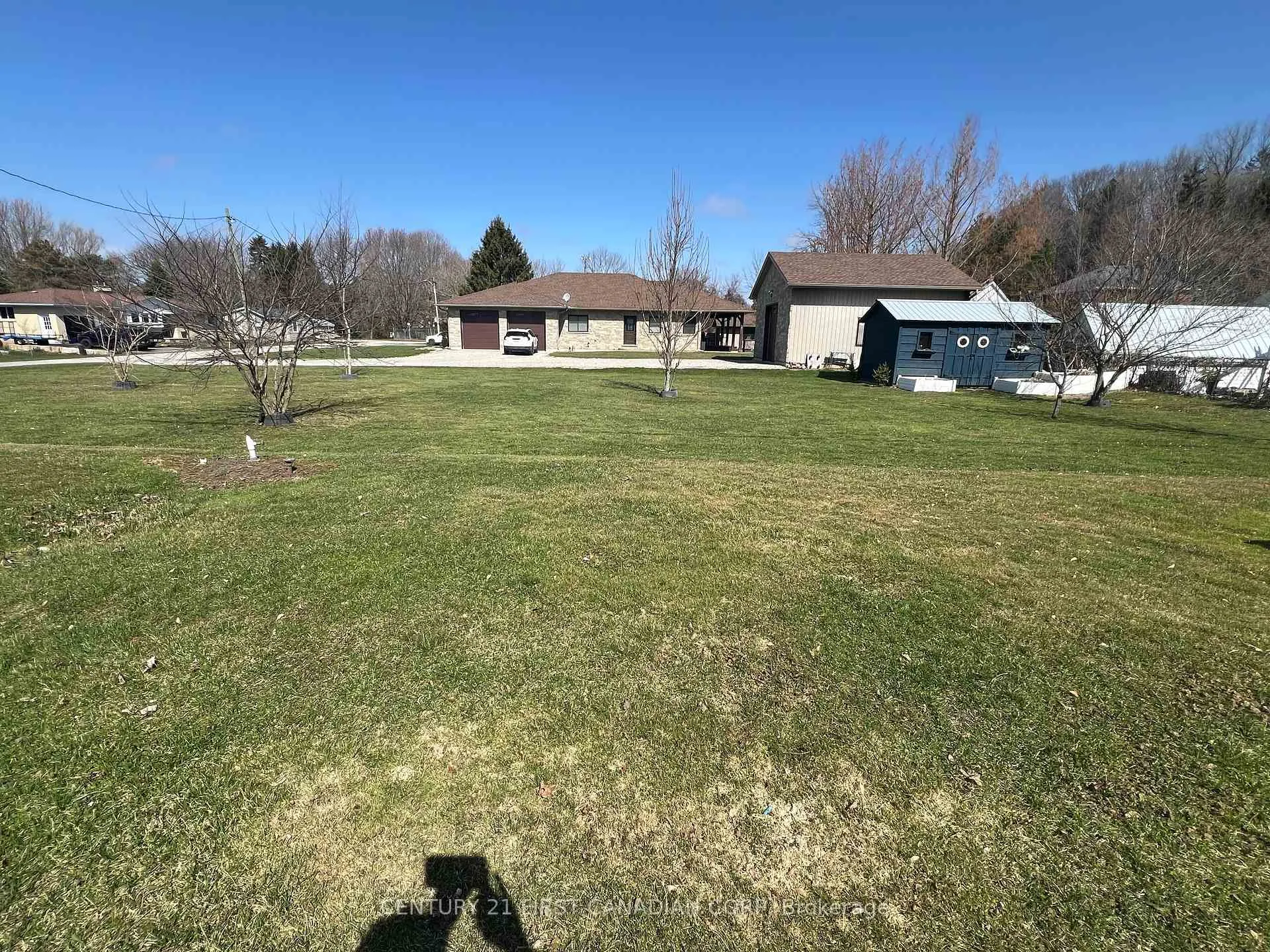 Photo 4 of 337 Elizabeth Street, Central Elgin, Port Stanley — HOMEH