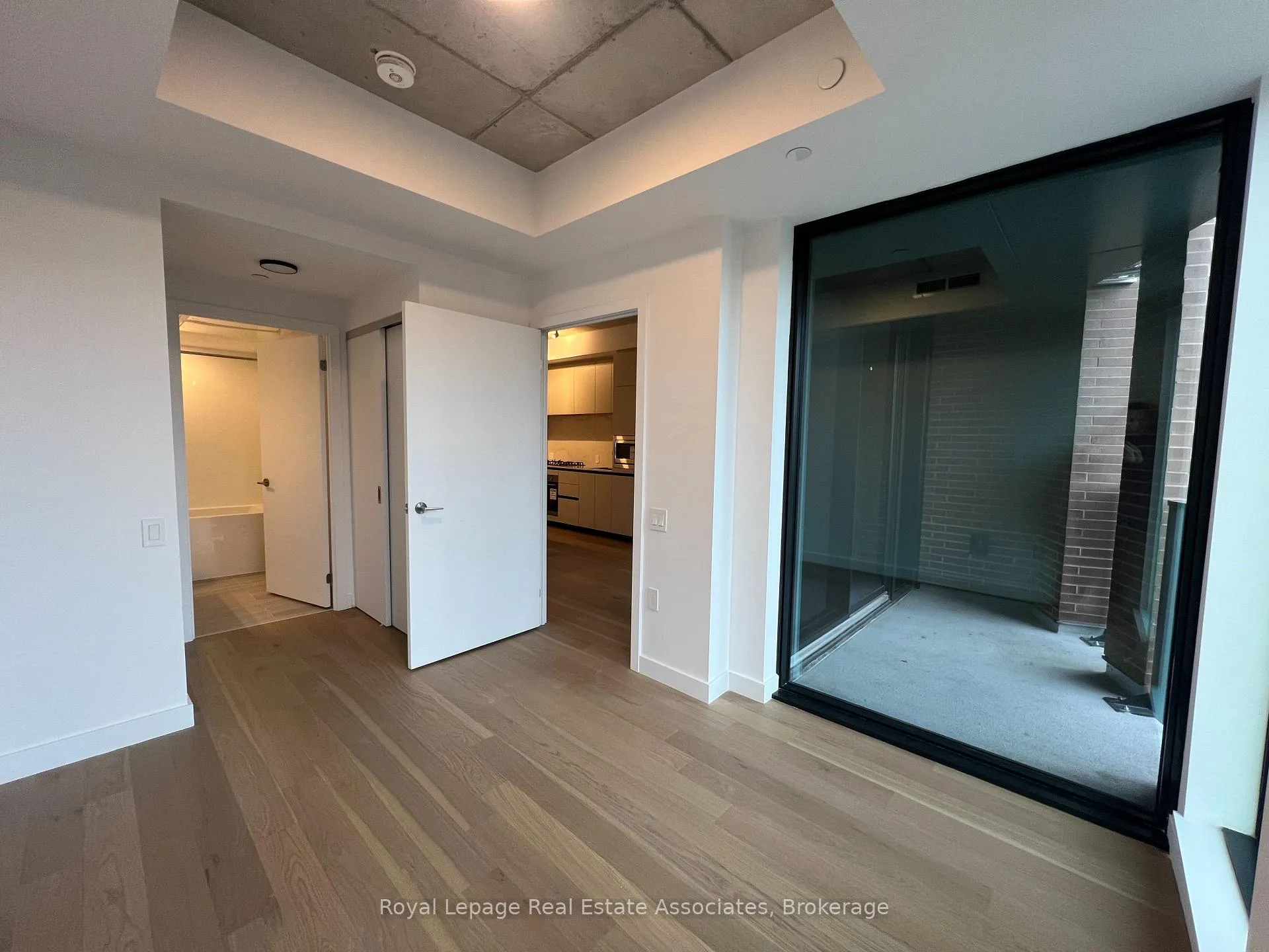 Photo 13 of Unit 404, 1720 Bayview Avenue, Toronto, Mount Pleasant East — HOMEH
