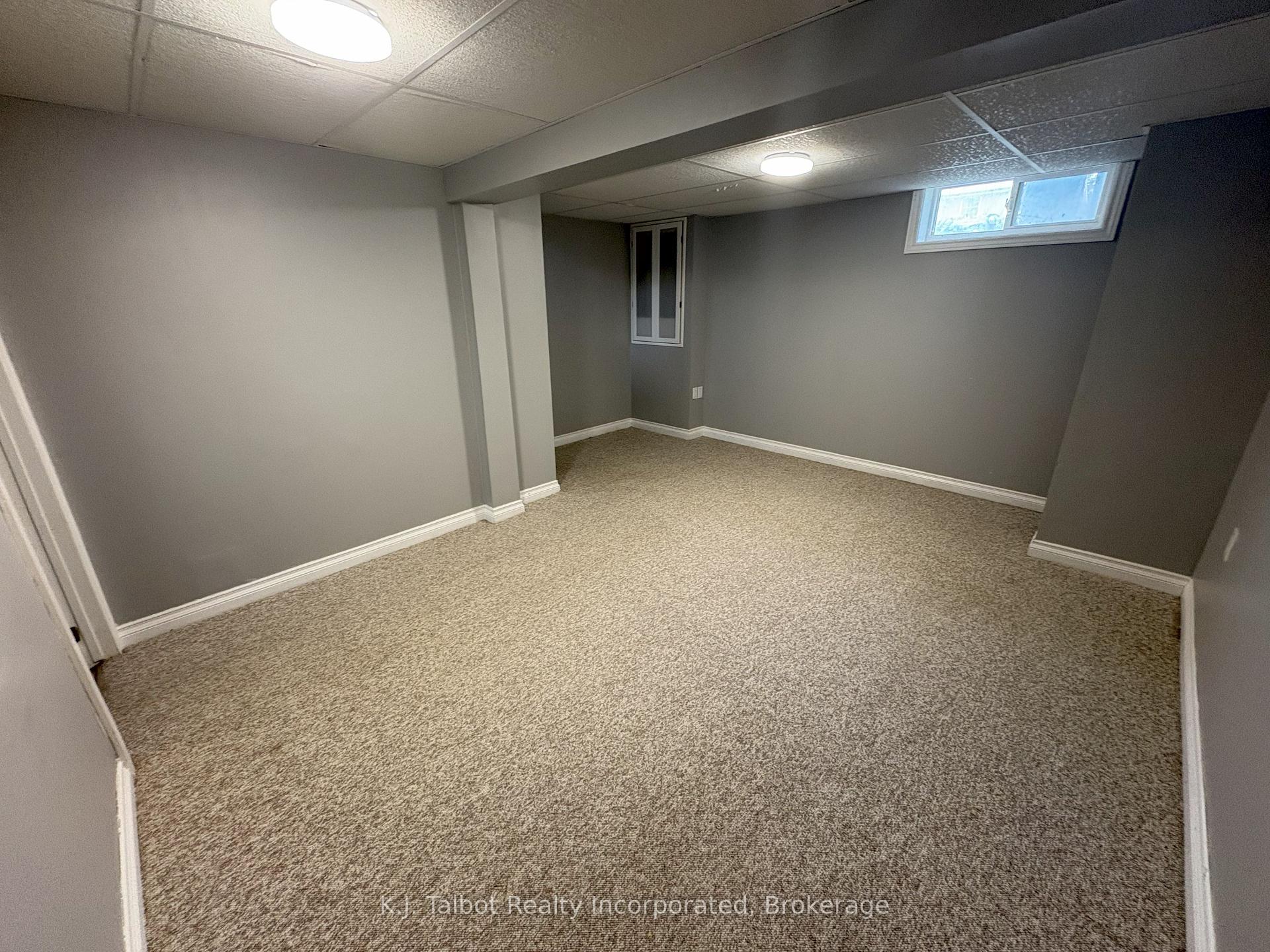 Photo 20 of 118 Bennett Street E, Goderich, Goderich (Town) — HOMEH