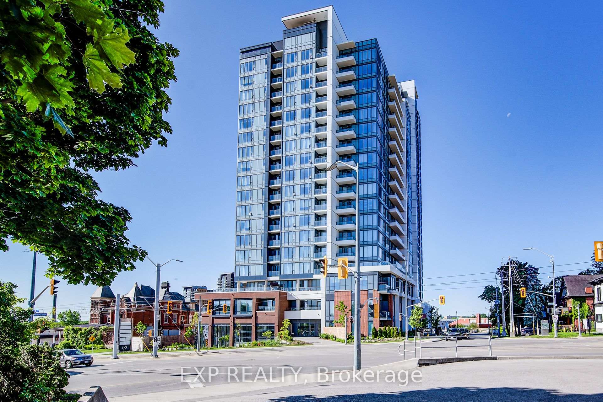 Front of Unit 510, 15 Wellington Street S