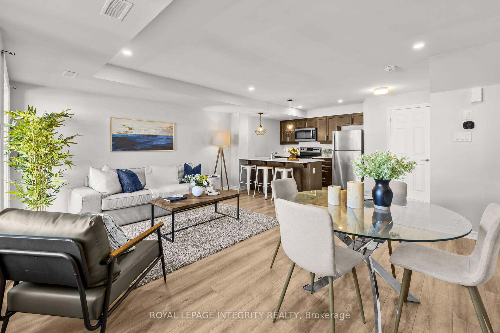 Photo 6 of 119 Pilot Private, Ottawa, Kanata - Emerald Meadows/Trailwest — HOMEH