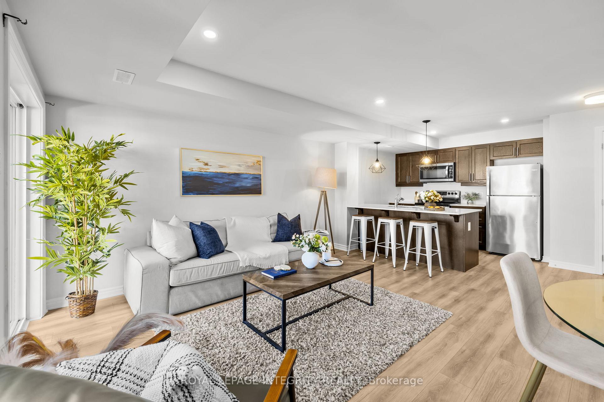 Photo 8 of 119 Pilot Private, Ottawa, Kanata - Emerald Meadows/Trailwest — HOMEH