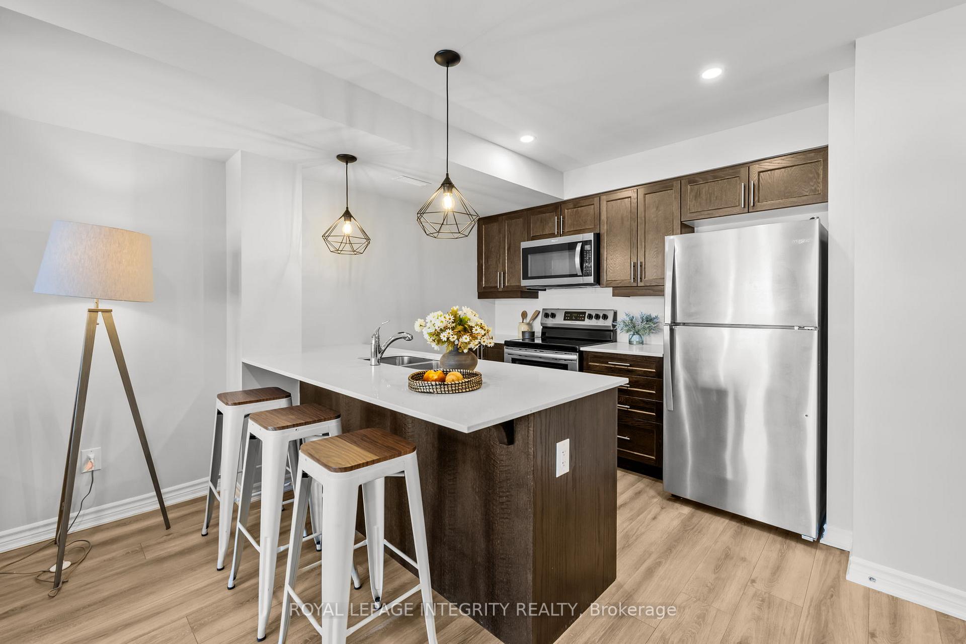 Photo 13 of 119 Pilot Private, Ottawa, Kanata - Emerald Meadows/Trailwest — HOMEH