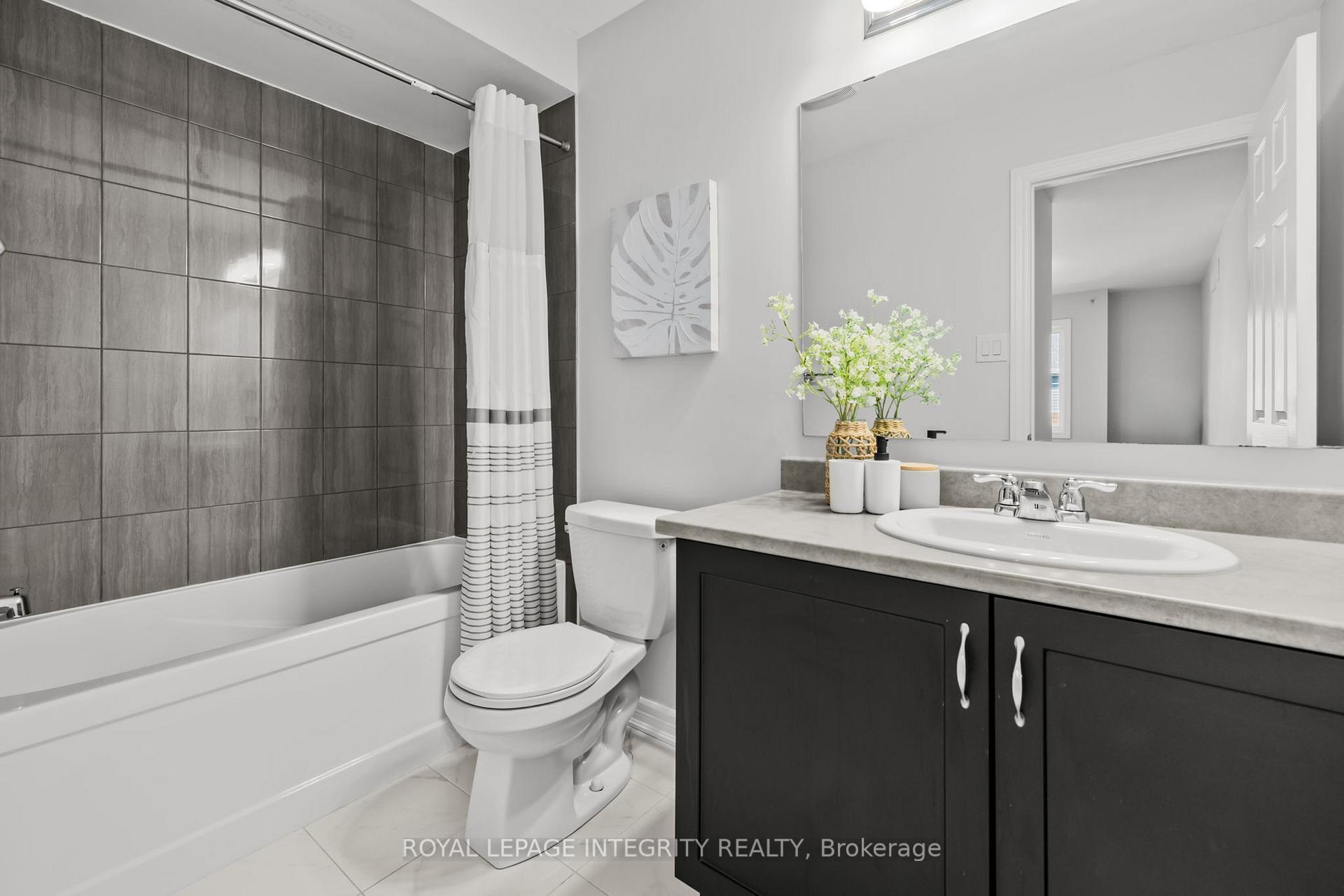 Photo 25 of 119 Pilot Private, Ottawa, Kanata - Emerald Meadows/Trailwest — HOMEH