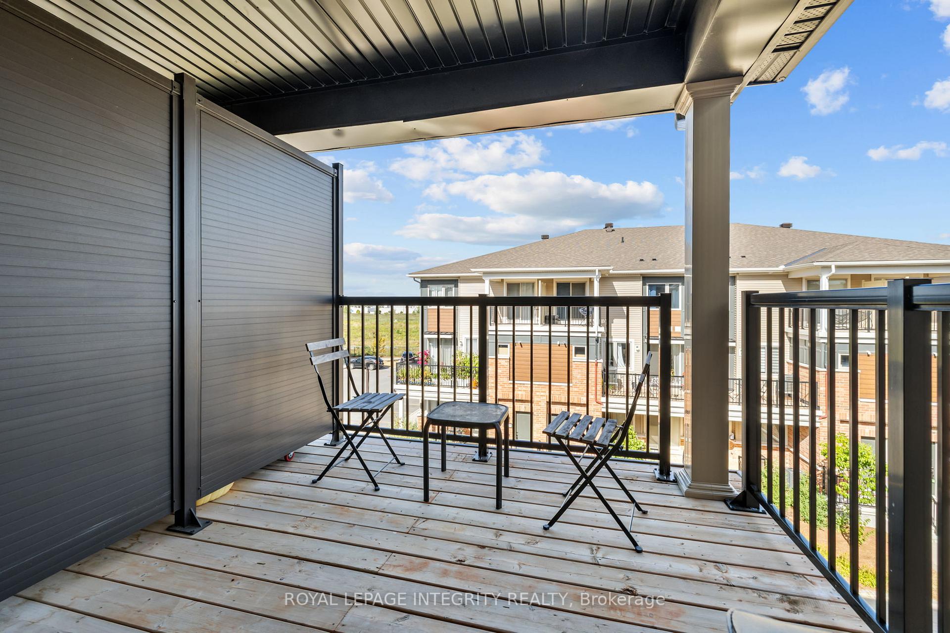 Photo 32 of 119 Pilot Private, Ottawa, Kanata - Emerald Meadows/Trailwest — HOMEH