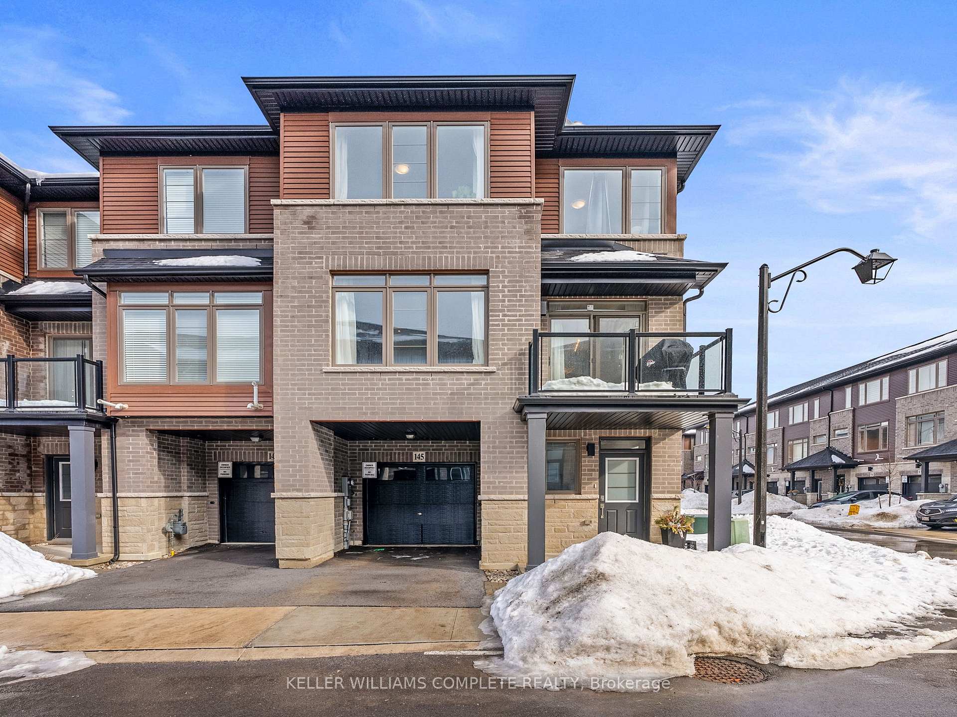 Photo 1 of Unit 145, 61 Soho Street, Hamilton, Stoney Creek Mountain — HOMEH