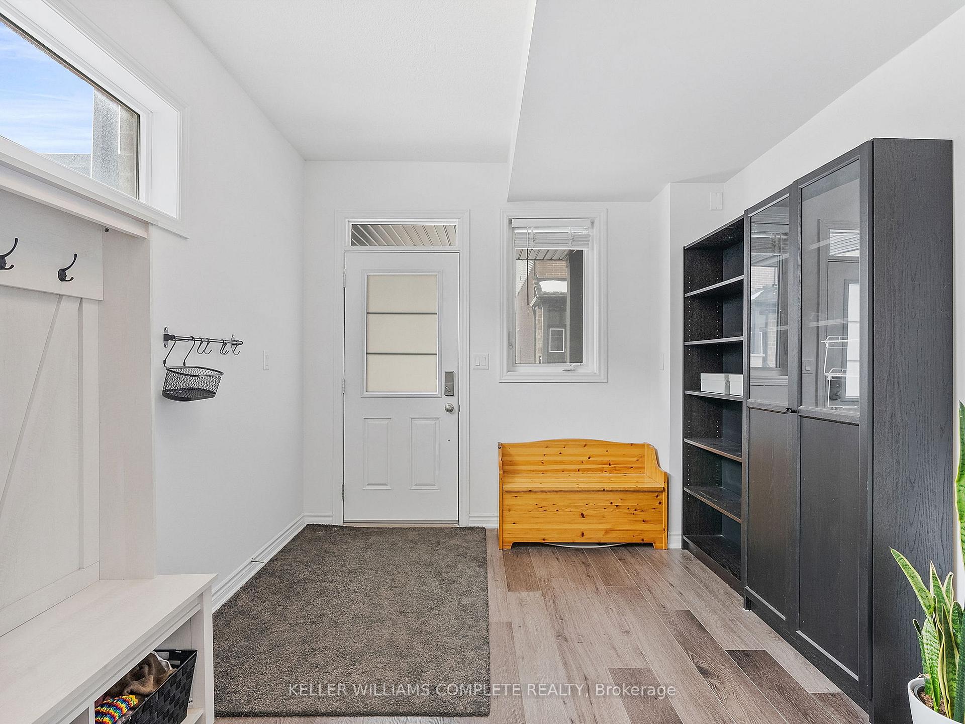 Photo 3 of Unit 145, 61 Soho Street, Hamilton, Stoney Creek Mountain — HOMEH