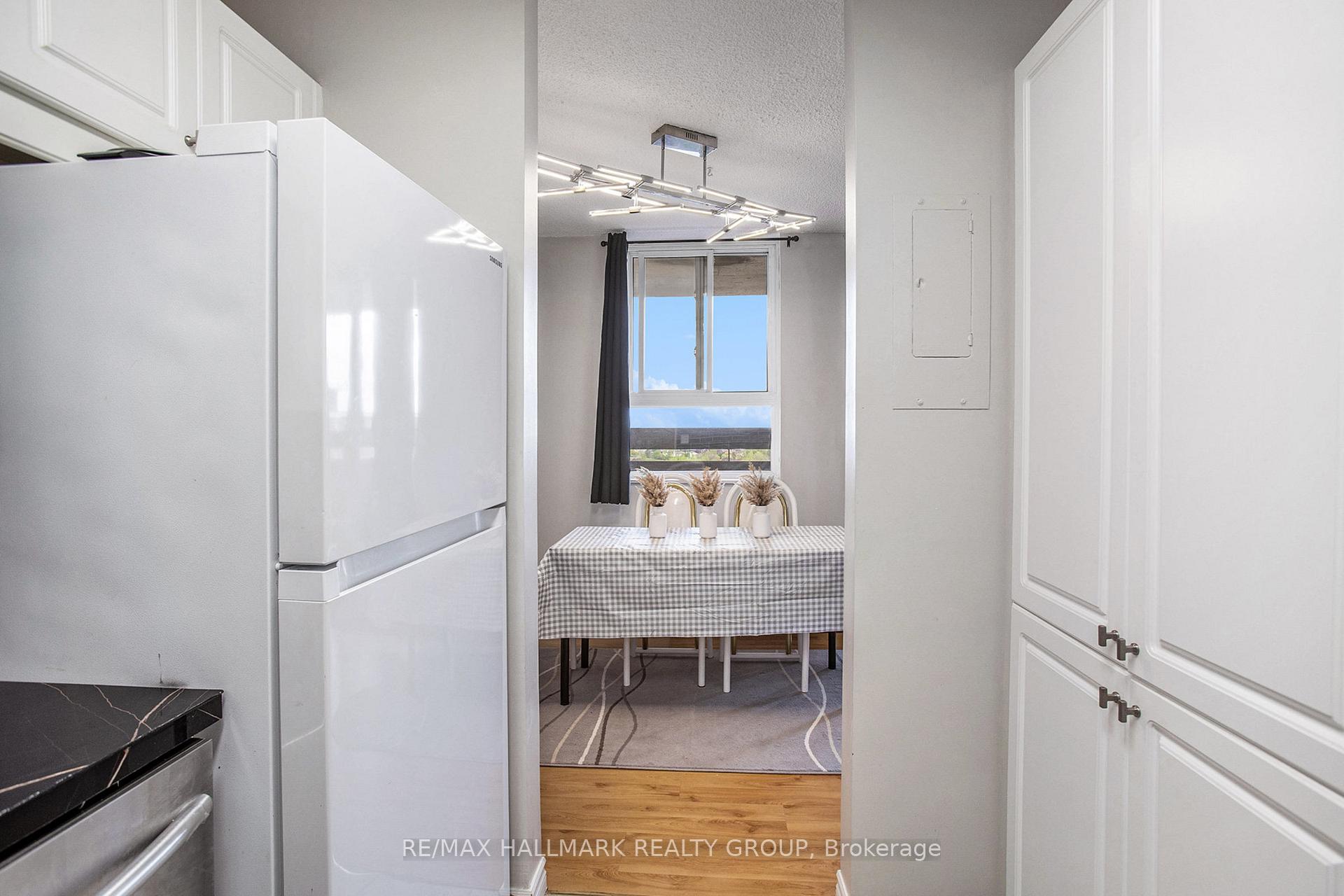 Photo 10 of Unit 1508, 2000 Jasmine Crescent, Ottawa, Beacon Hill South — HOMEH