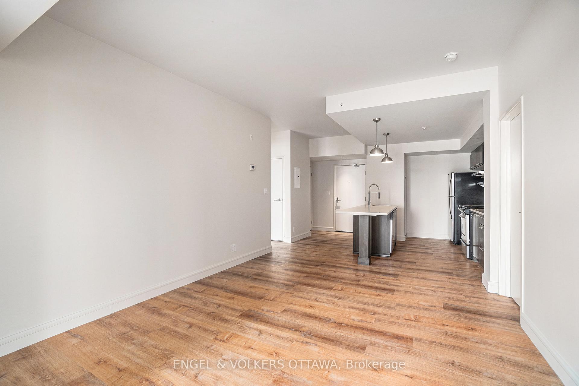 Photo 8 of Unit 301, 555 Anand, Ottawa, Riverside Park South — HOMEH