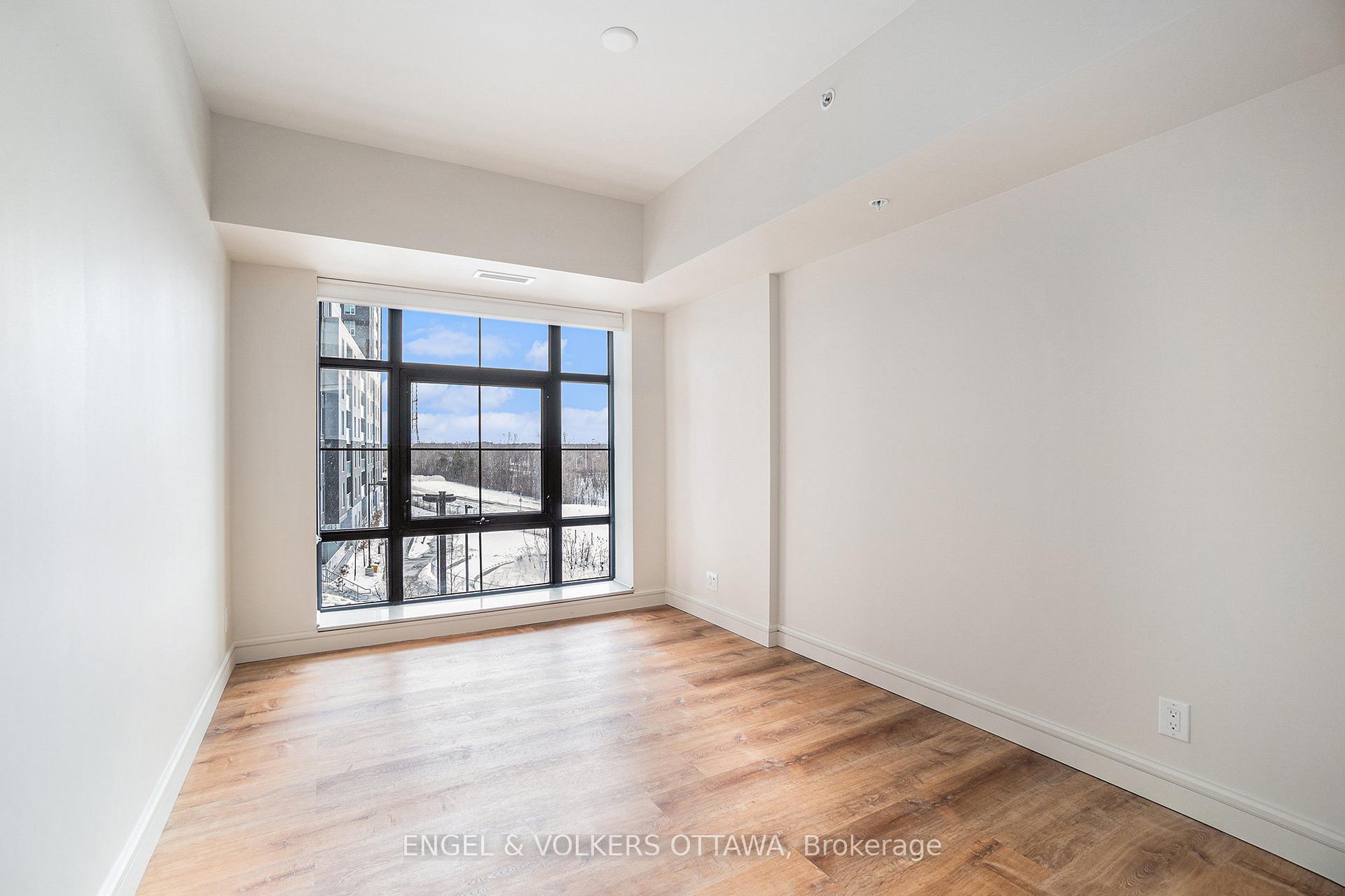 Photo 10 of Unit 301, 555 Anand, Ottawa, Riverside Park South — HOMEH