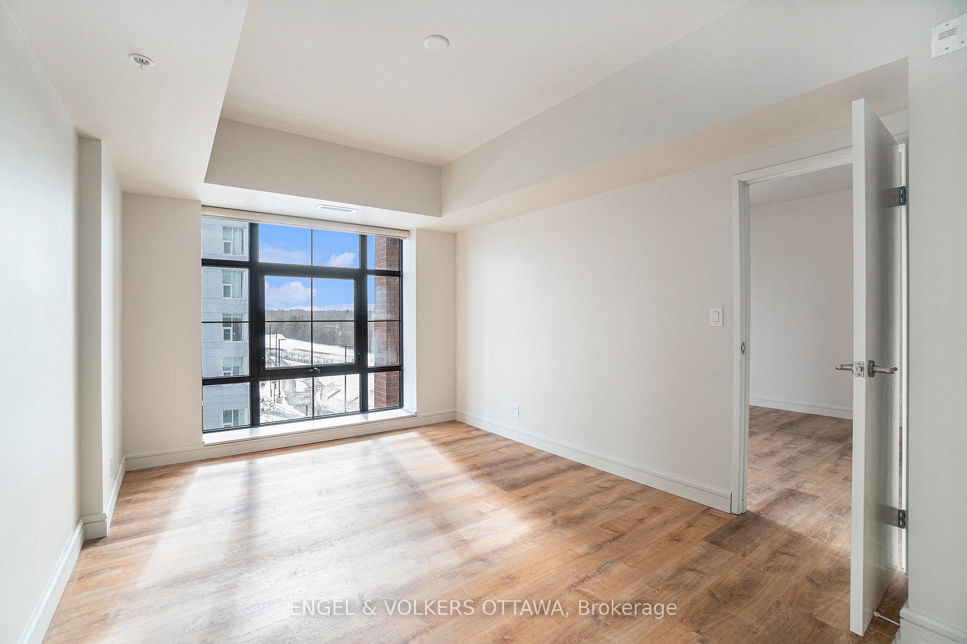 Photo 14 of Unit 301, 555 Anand, Ottawa, Riverside Park South — HOMEH