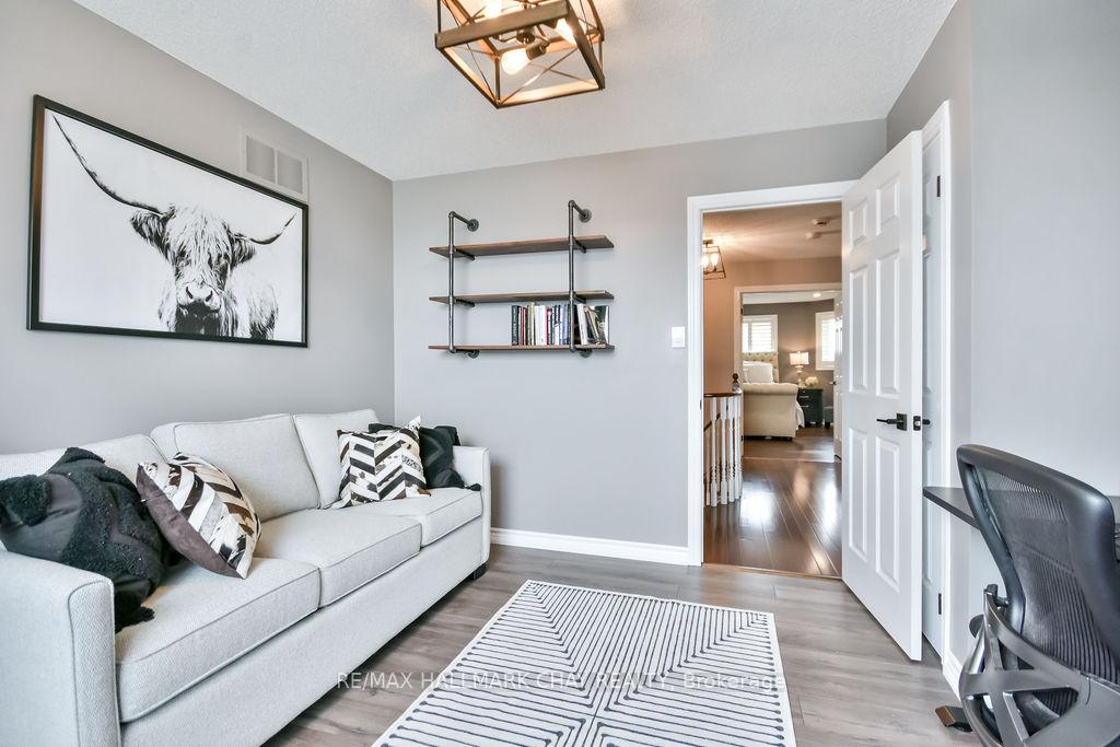 Photo 21 of 6 Serena Lane, Barrie, Painswick South — HOMEH