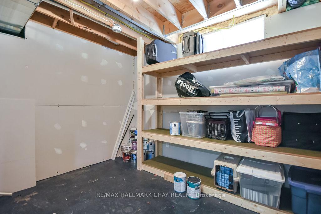 Photo 37 of 6 Serena Lane, Barrie, Painswick South — HOMEH