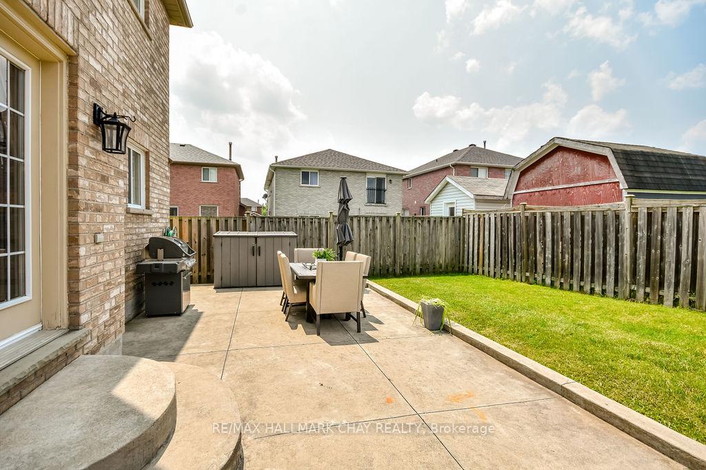Photo 45 of 6 Serena Lane, Barrie, Painswick South — HOMEH