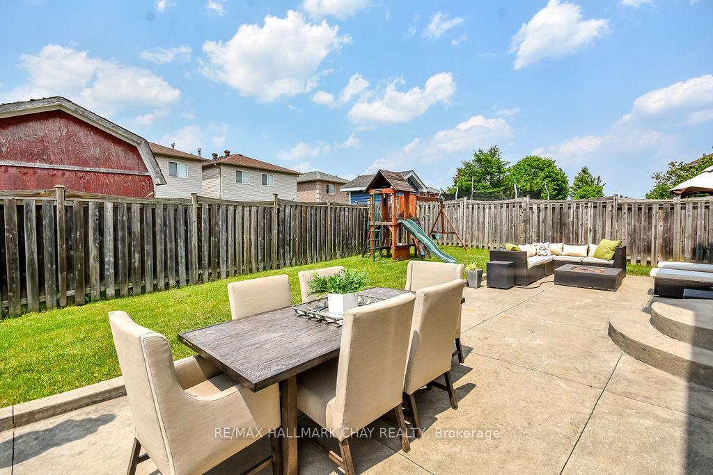 Photo 46 of 6 Serena Lane, Barrie, Painswick South — HOMEH