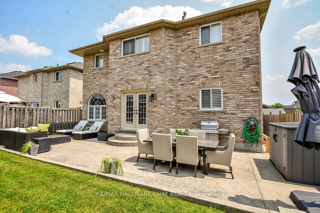 Photo 47 of 6 Serena Lane, Barrie, Painswick South — HOMEH