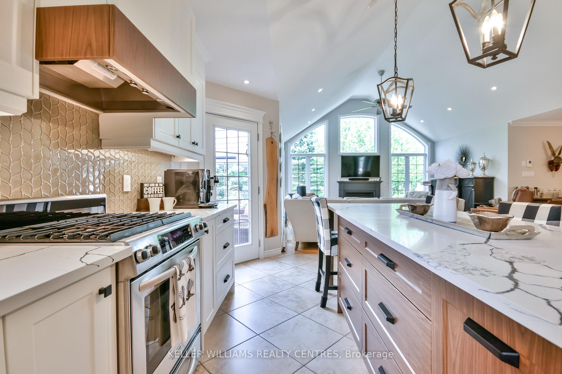 Photo 20 of Unit 1, 10 Reddington Drive, Caledon, Rural Caledon — HOMEH