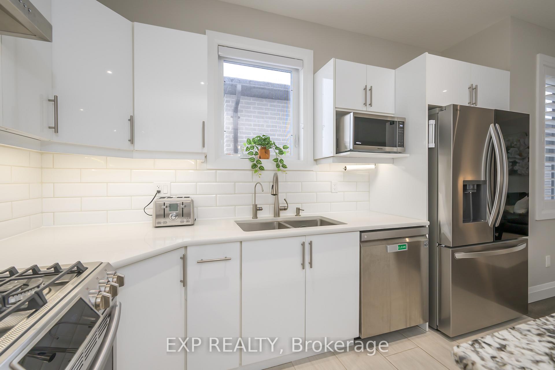 Photo 12 of Unit 12, 4700 Hamilton Road, Thames Centre, Dorchester — HOMEH