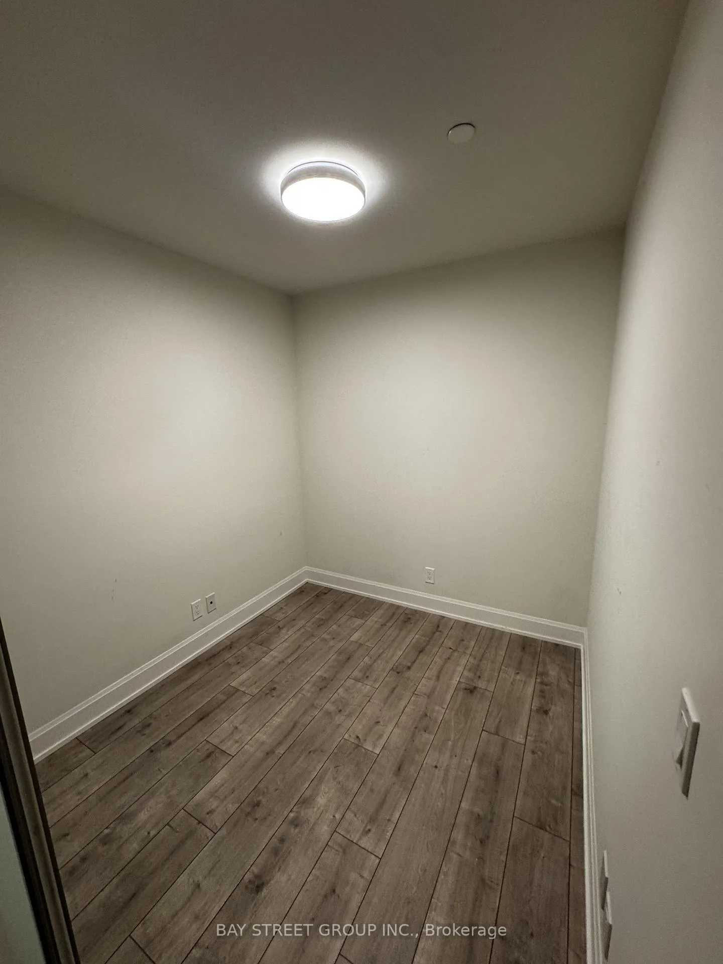Photo 19 of Unit 709, 38 Water Walk Drive, Markham, Unionville — HOMEH