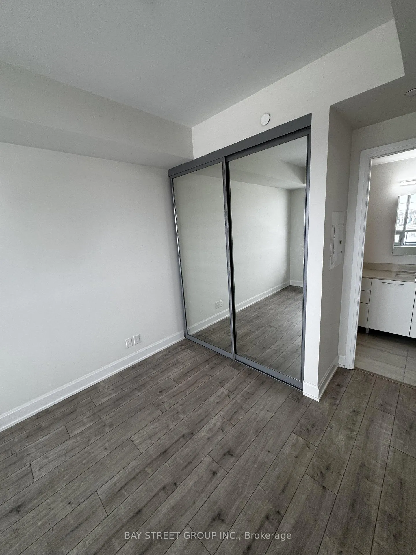 Photo 24 of Unit 709, 38 Water Walk Drive, Markham, Unionville — HOMEH