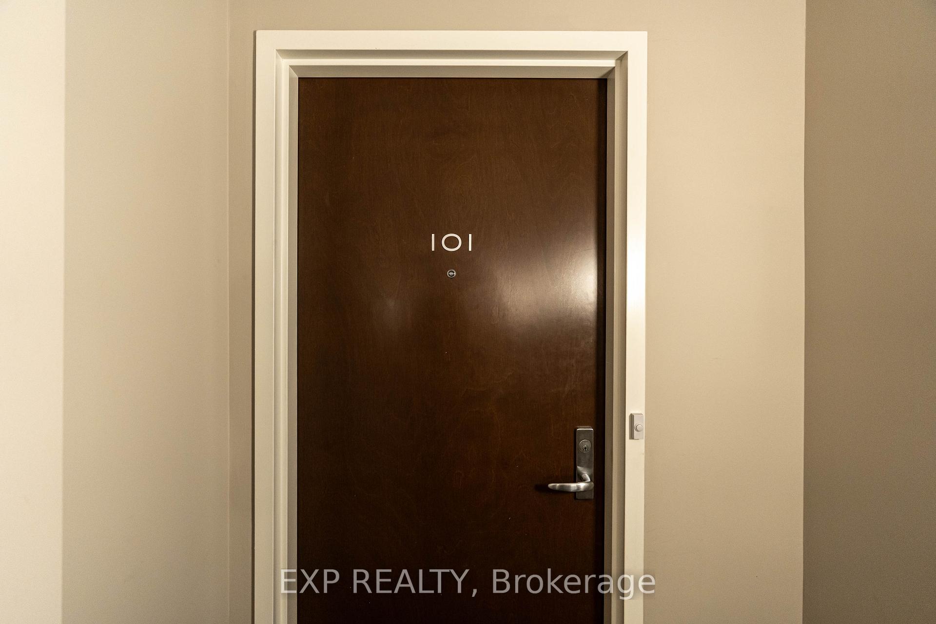 Photo 4 of Unit 101, 330 Titan Private, Ottawa, Borden Farm/Stewart Farm/Carleton Heights/Parkwood Hills — HOMEH