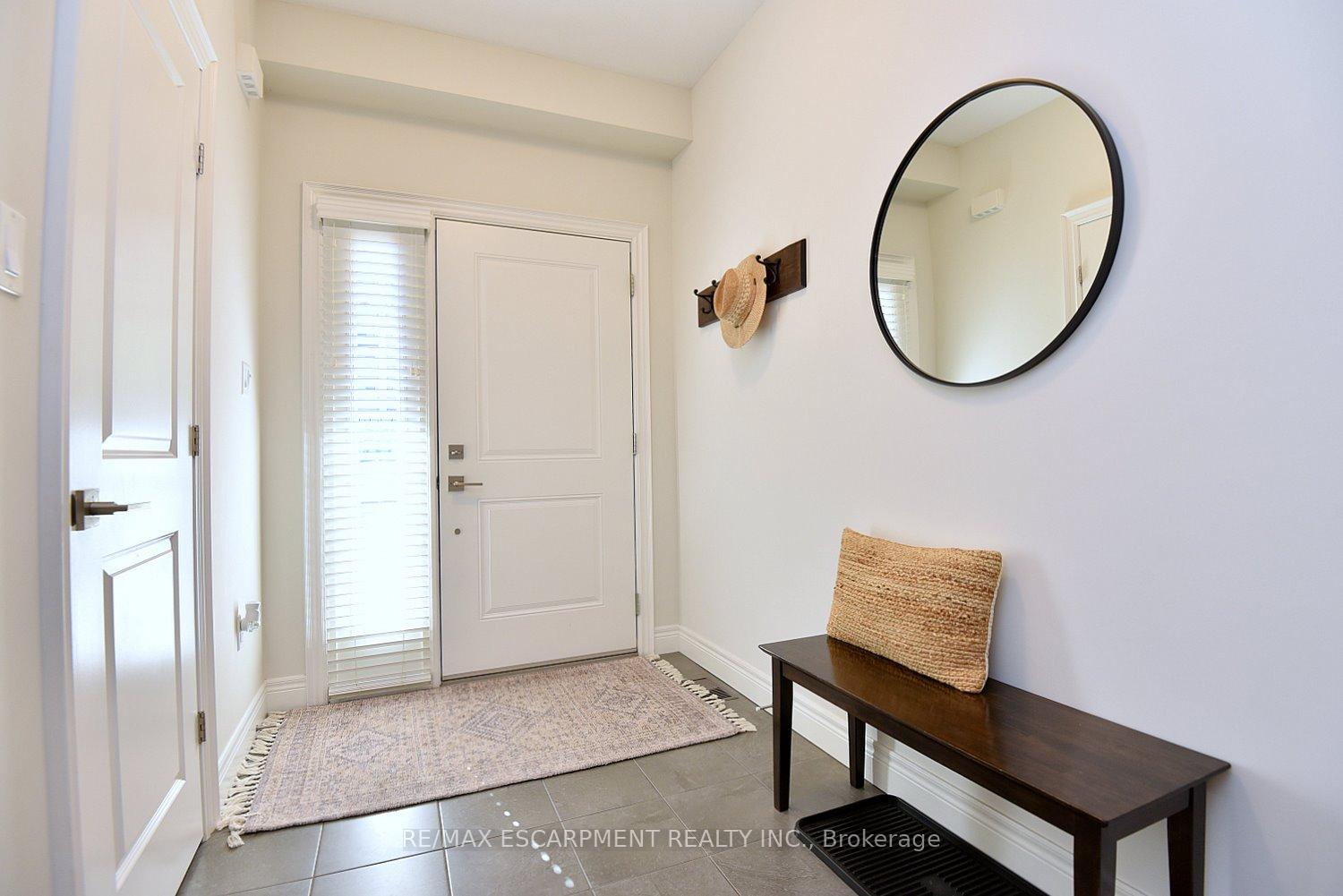 Photo 9 of Unit 7, 40 Hamilton Street S, Hamilton, Waterdown — HOMEH