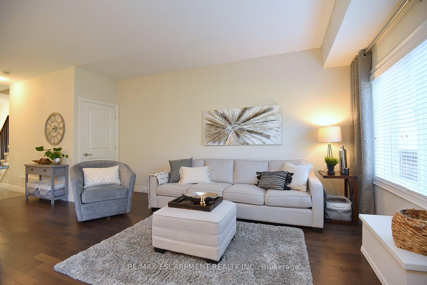 Photo 14 of Unit 7, 40 Hamilton Street S, Hamilton, Waterdown — HOMEH