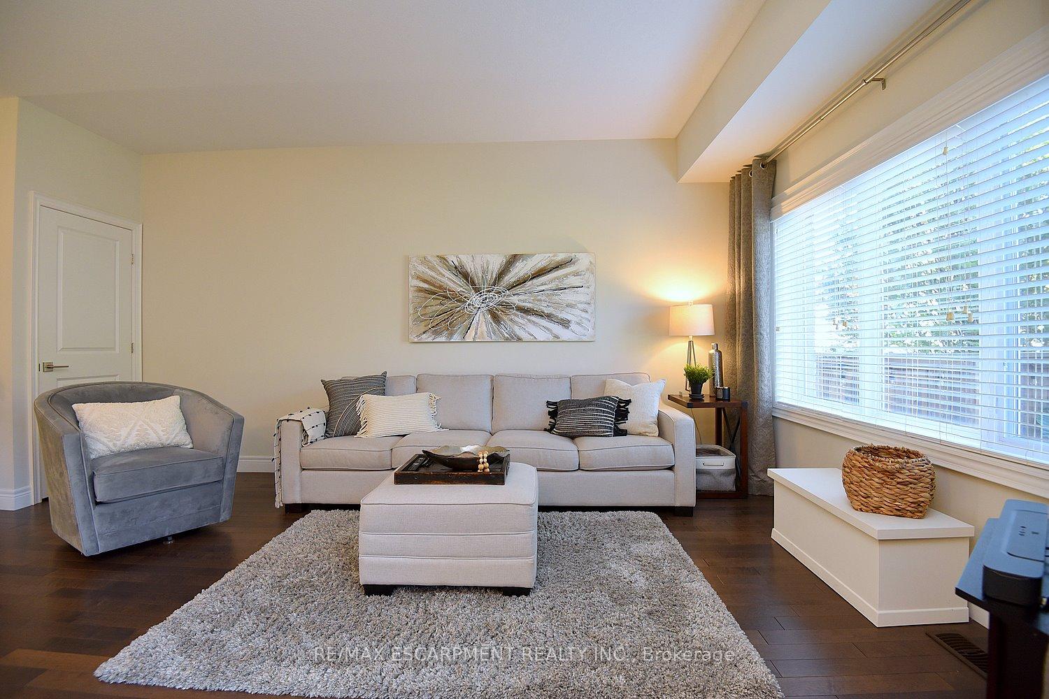 Photo 15 of Unit 7, 40 Hamilton Street S, Hamilton, Waterdown — HOMEH