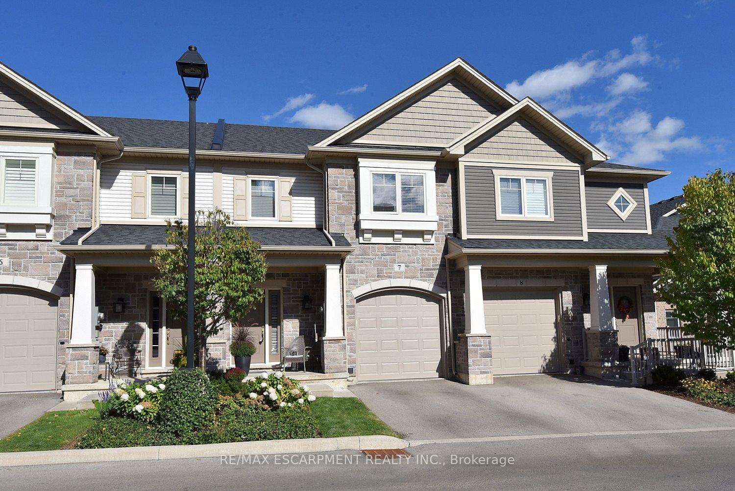 Photo 43 of Unit 7, 40 Hamilton Street S, Hamilton, Waterdown — HOMEH