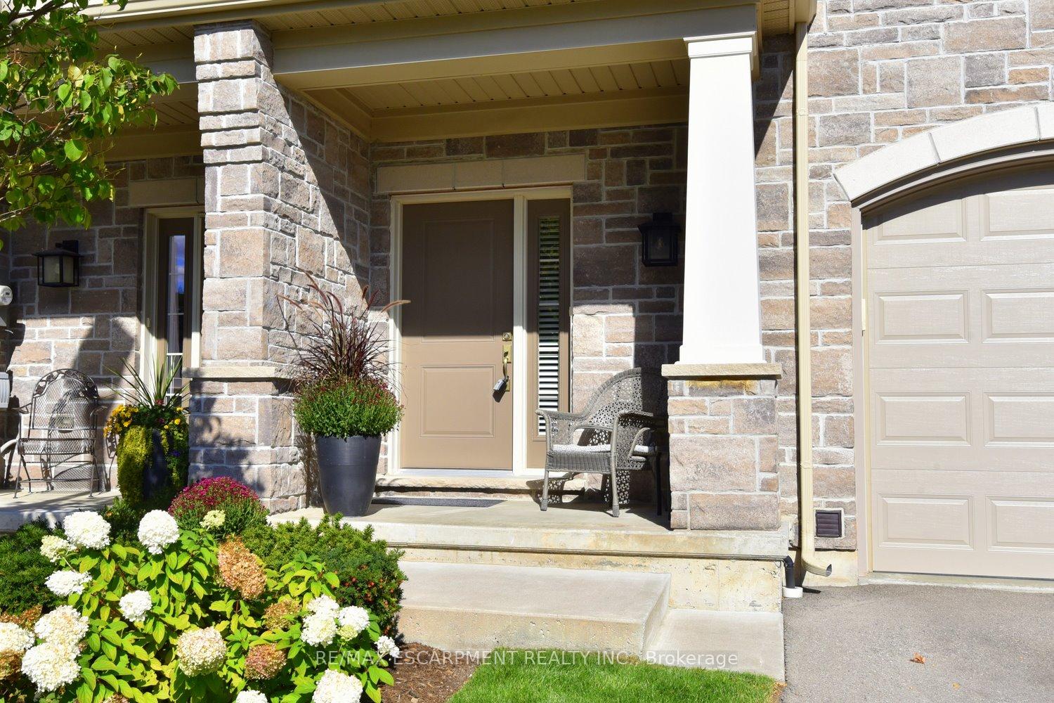 Photo 46 of Unit 7, 40 Hamilton Street S, Hamilton, Waterdown — HOMEH