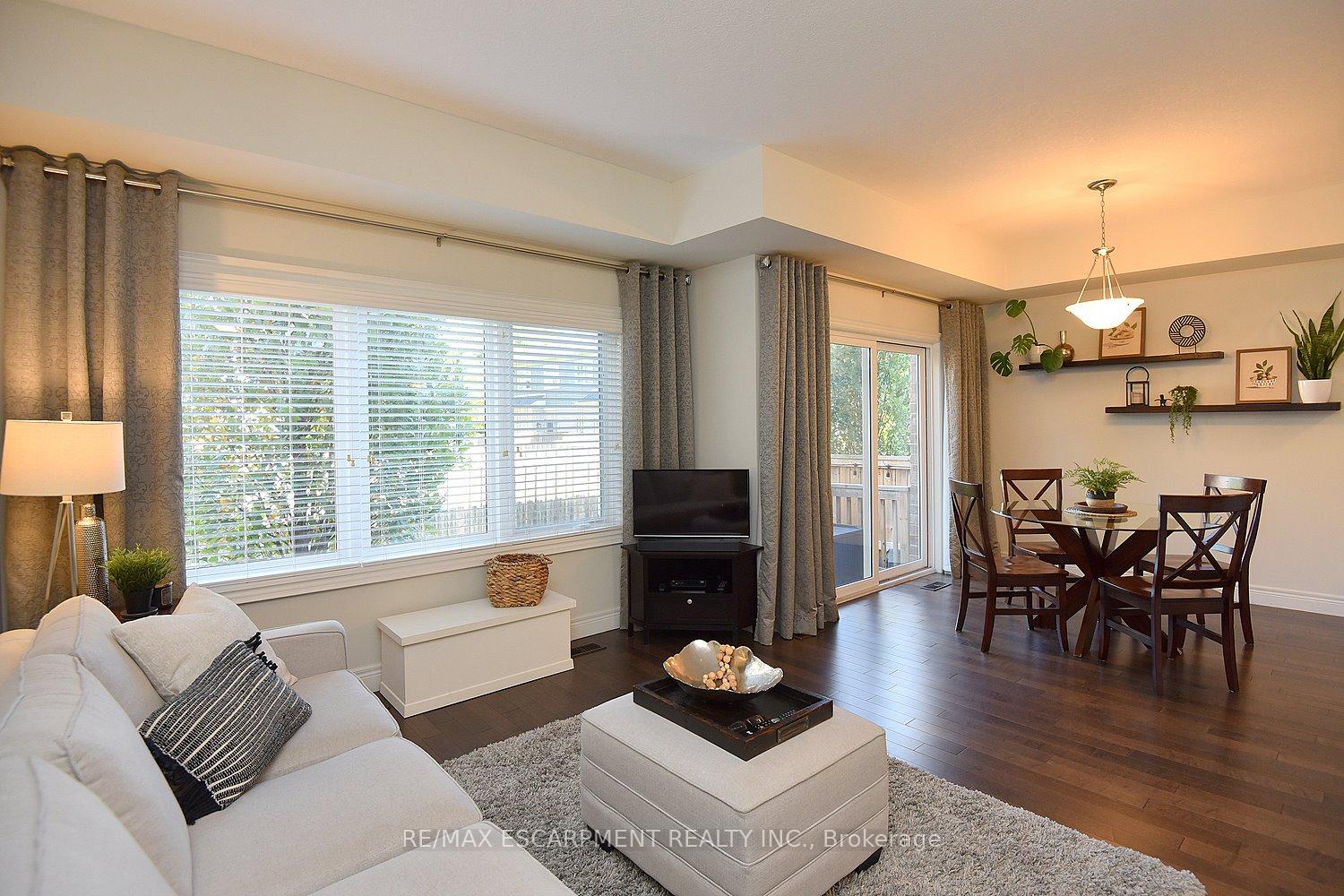 Photo 53 of Unit 7, 40 Hamilton Street S, Hamilton, Waterdown — HOMEH