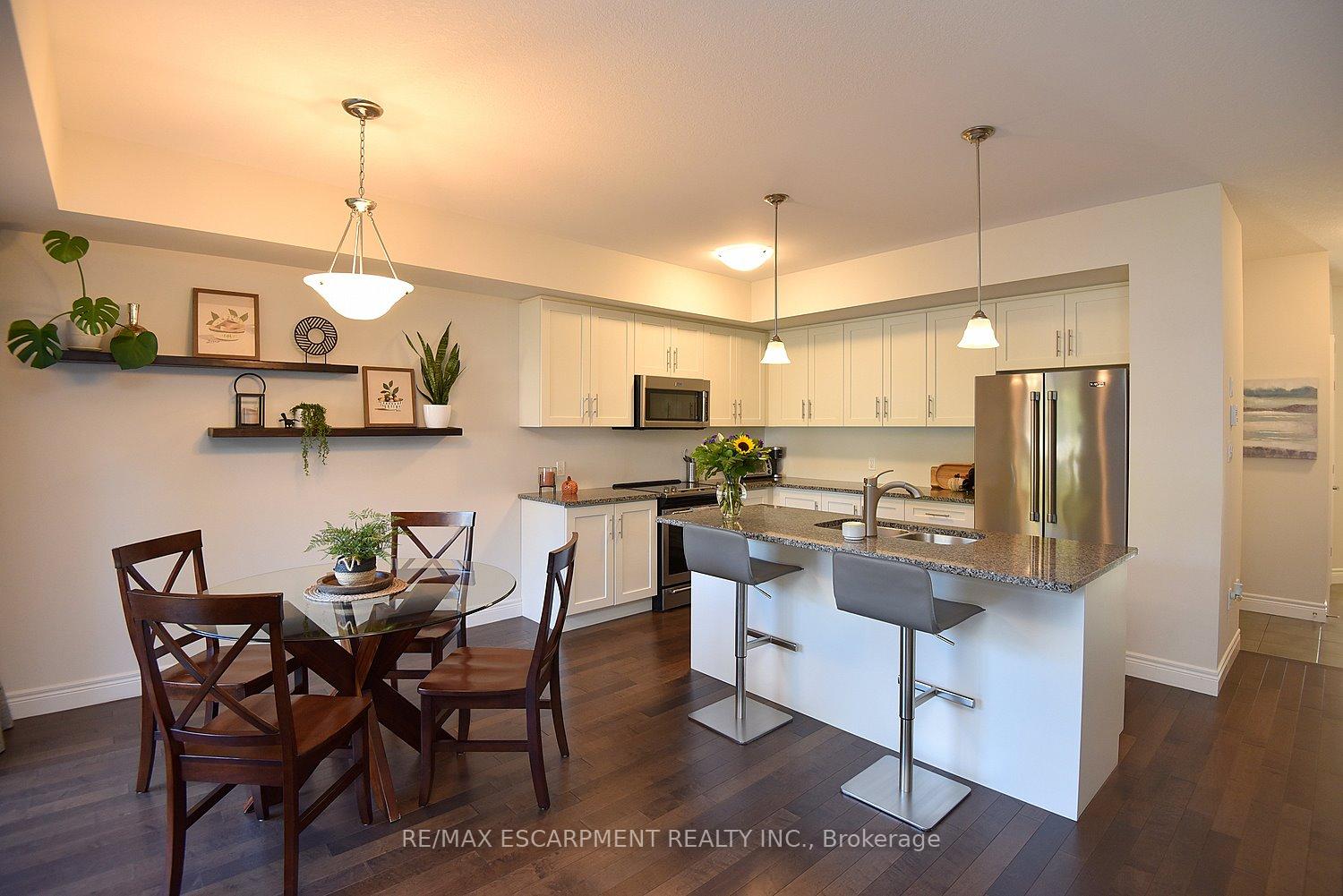 Photo 58 of Unit 7, 40 Hamilton Street S, Hamilton, Waterdown — HOMEH