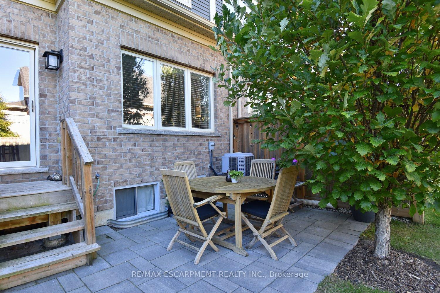 Photo 80 of Unit 7, 40 Hamilton Street S, Hamilton, Waterdown — HOMEH