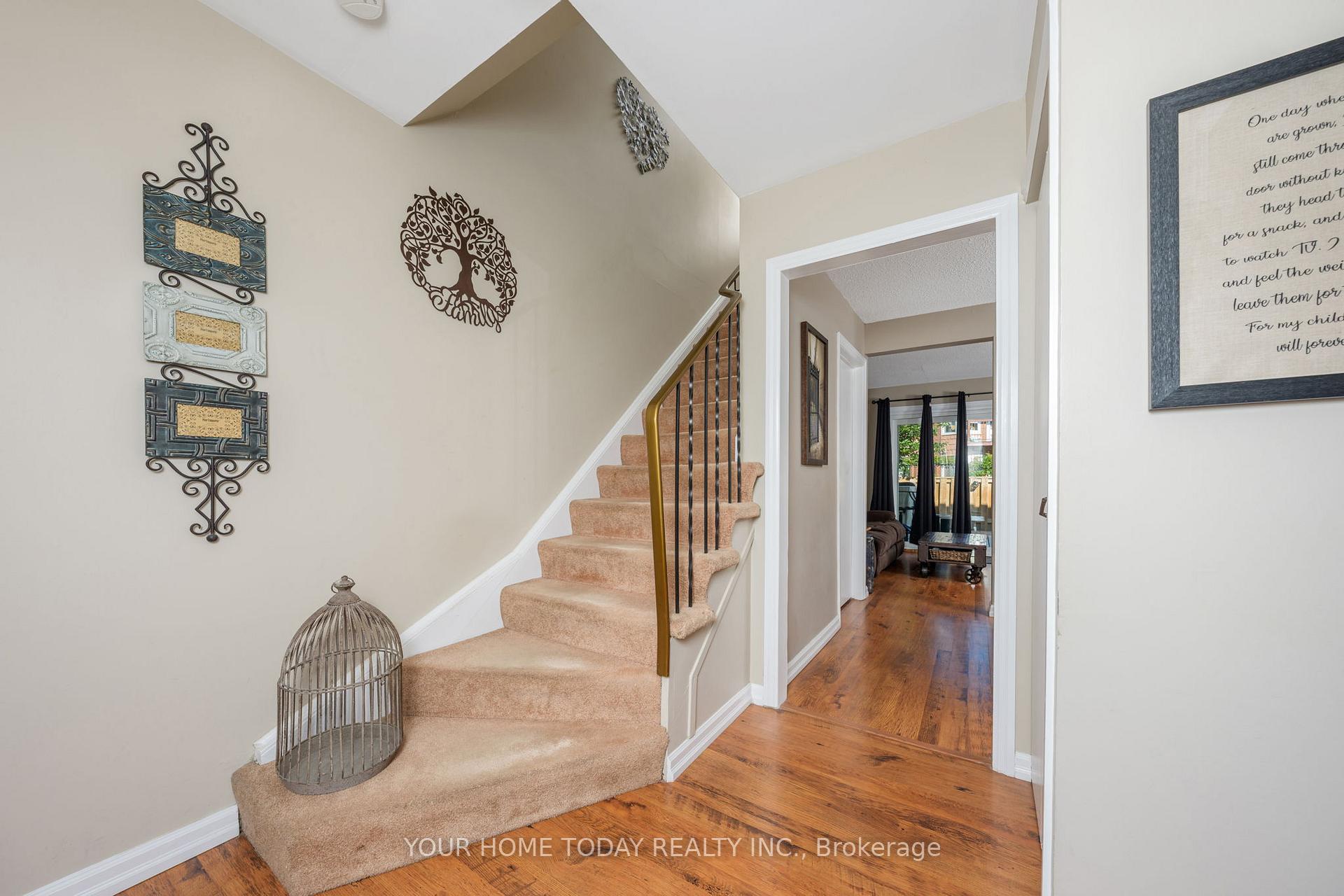 Photo 4 of Unit 29, 46 Mountainview Road S, Halton Hills, Georgetown — HOMEH