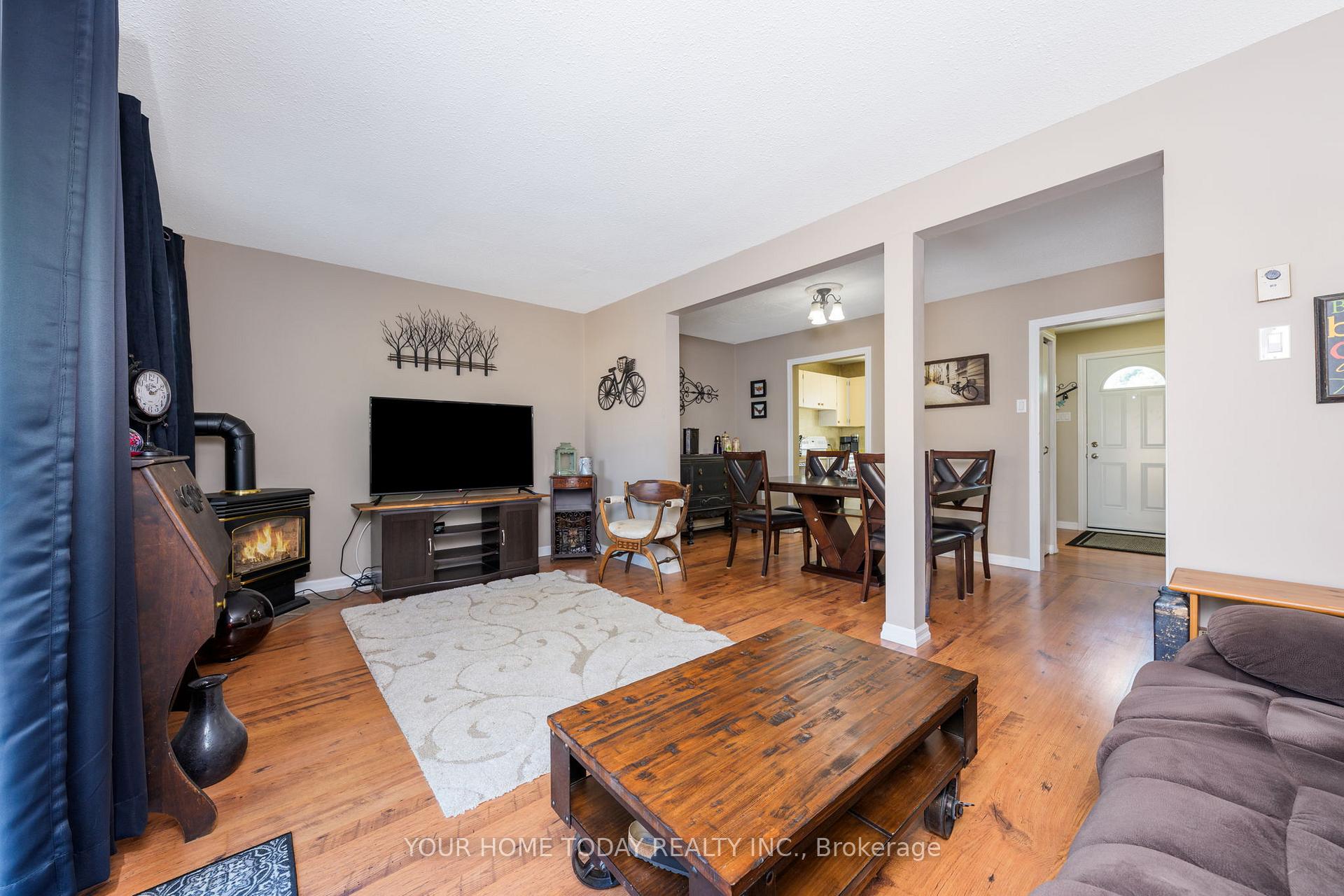 Photo 9 of Unit 29, 46 Mountainview Road S, Halton Hills, Georgetown — HOMEH