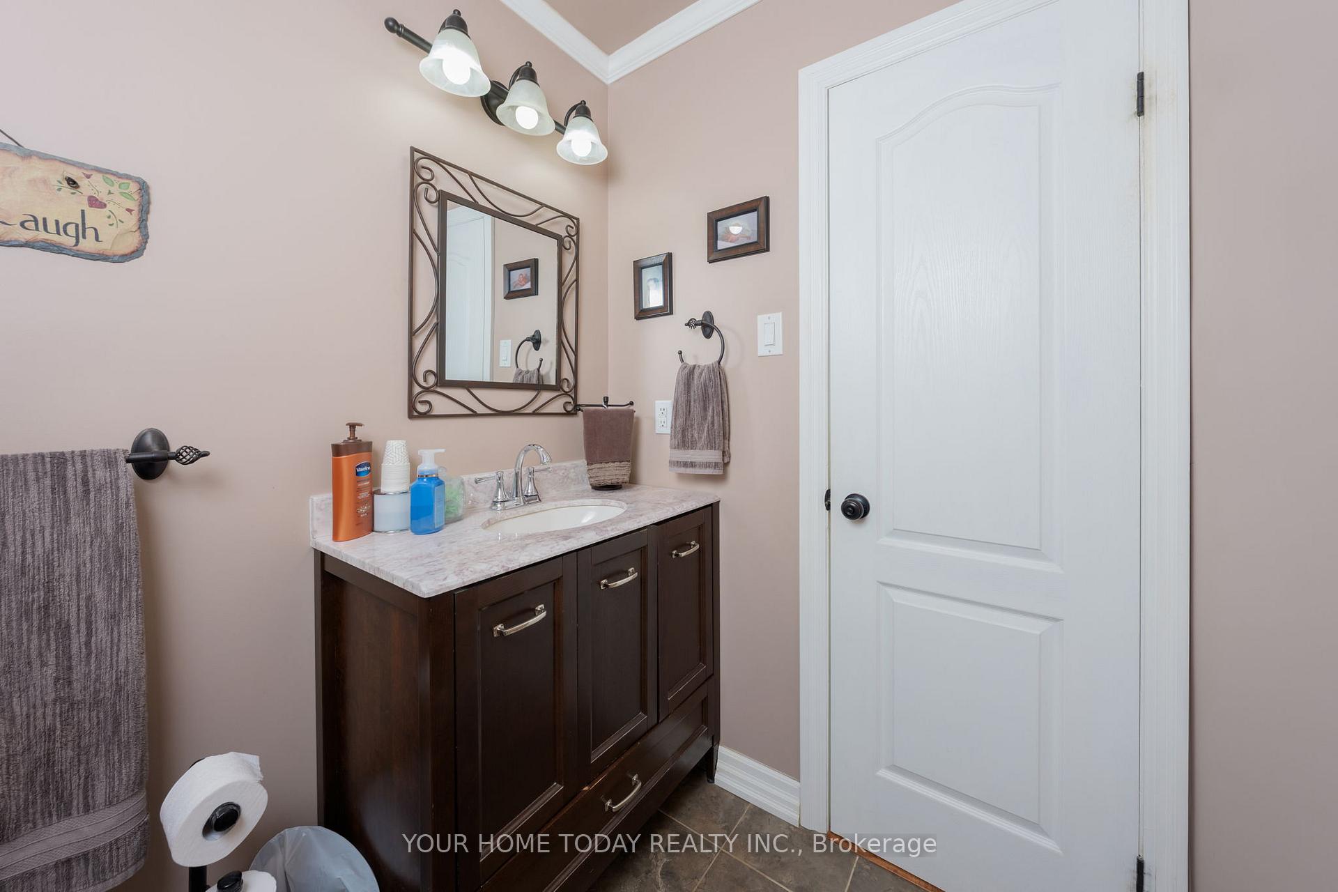 Photo 21 of Unit 29, 46 Mountainview Road S, Halton Hills, Georgetown — HOMEH