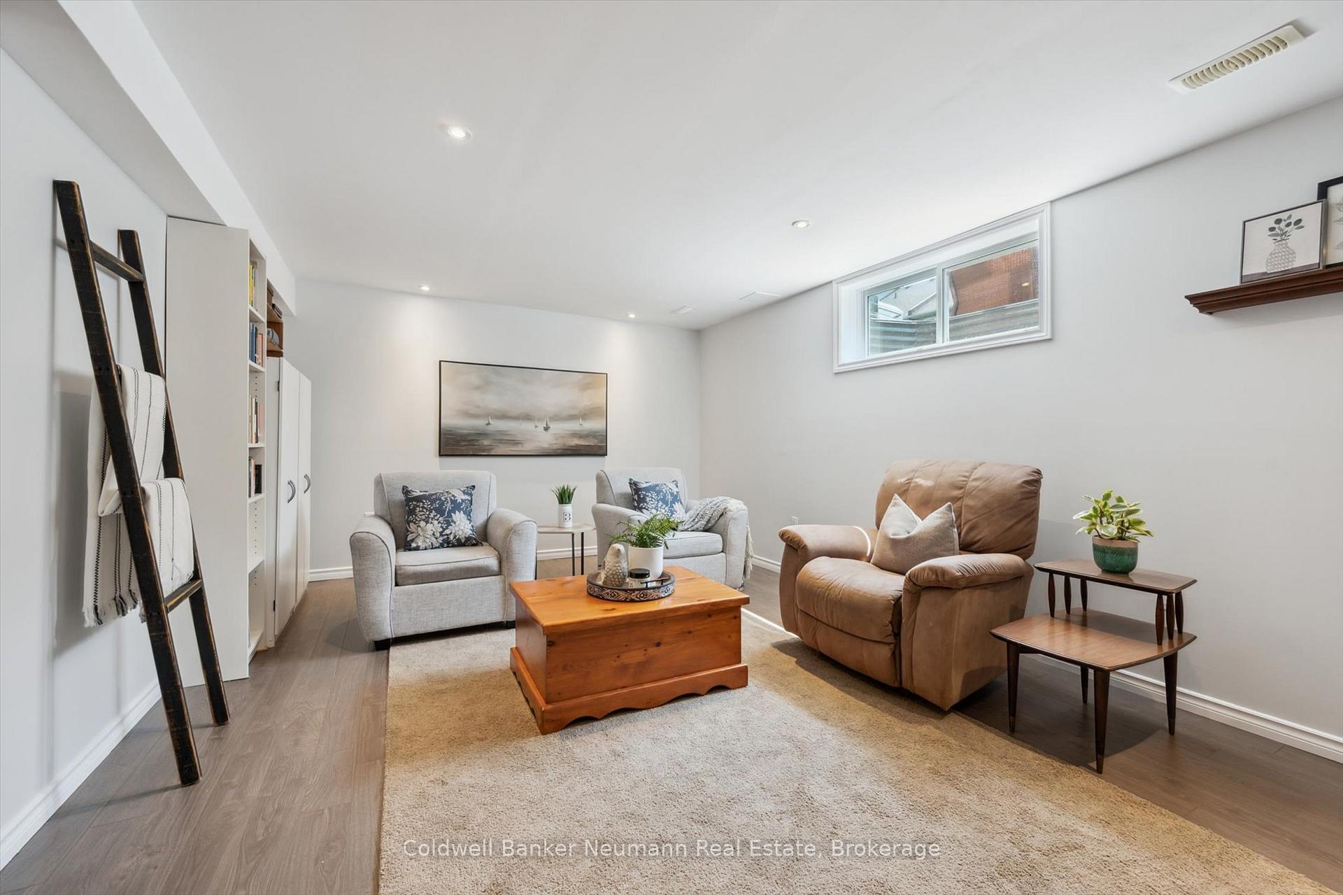 Photo 15 of Unit 93, 165 Terraview Crescent, Guelph, Kortright West — HOMEH