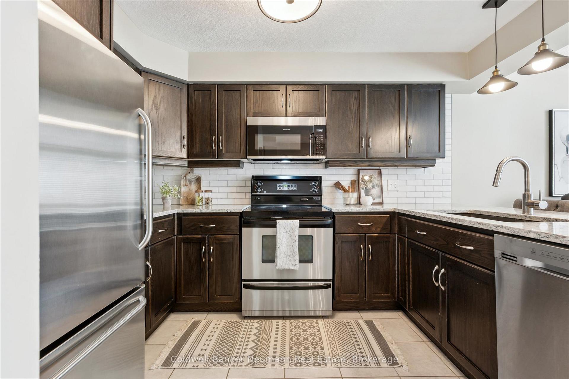 Photo 22 of Unit 93, 165 Terraview Crescent, Guelph, Kortright West — HOMEH