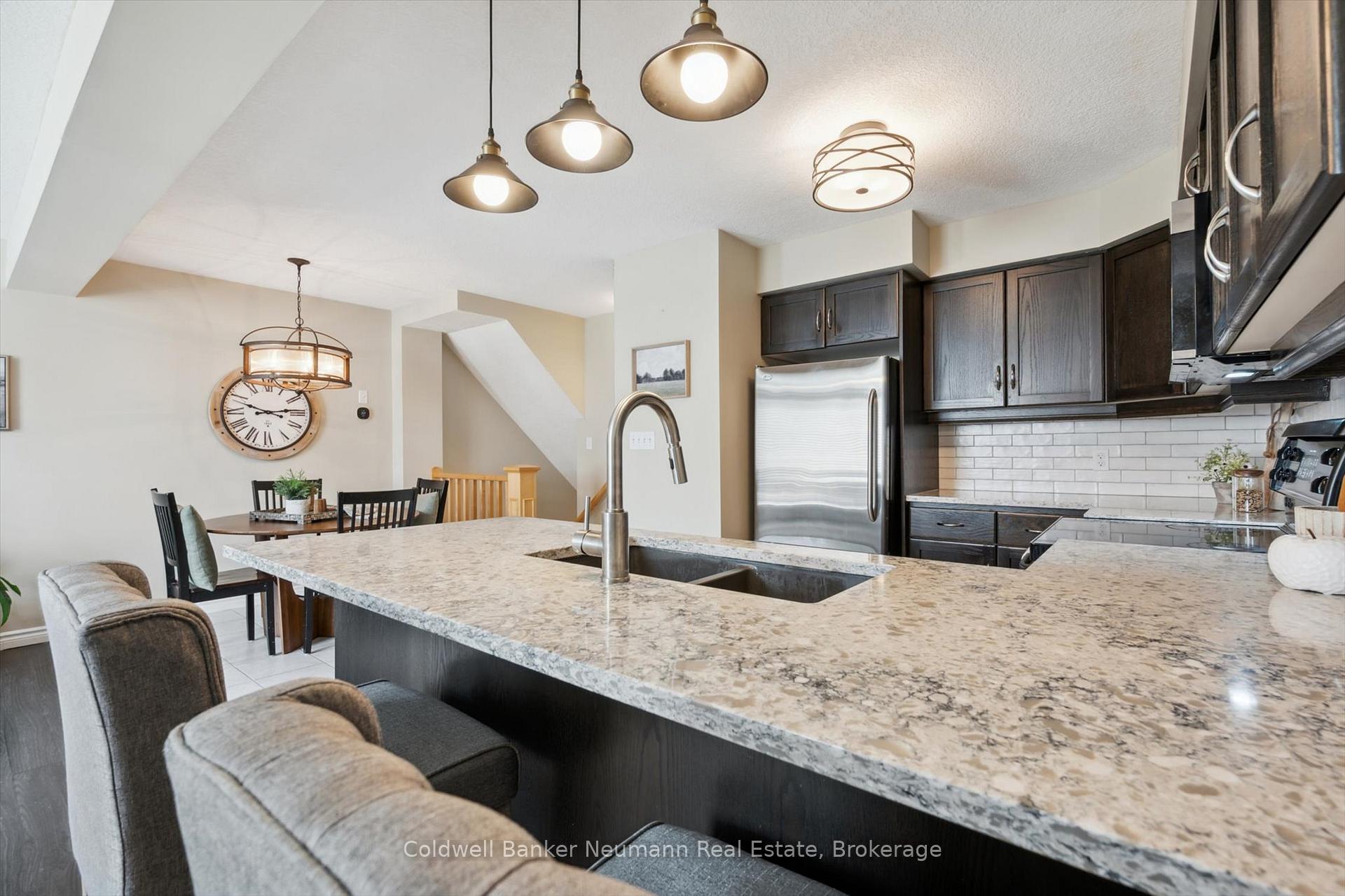 Photo 25 of Unit 93, 165 Terraview Crescent, Guelph, Kortright West — HOMEH