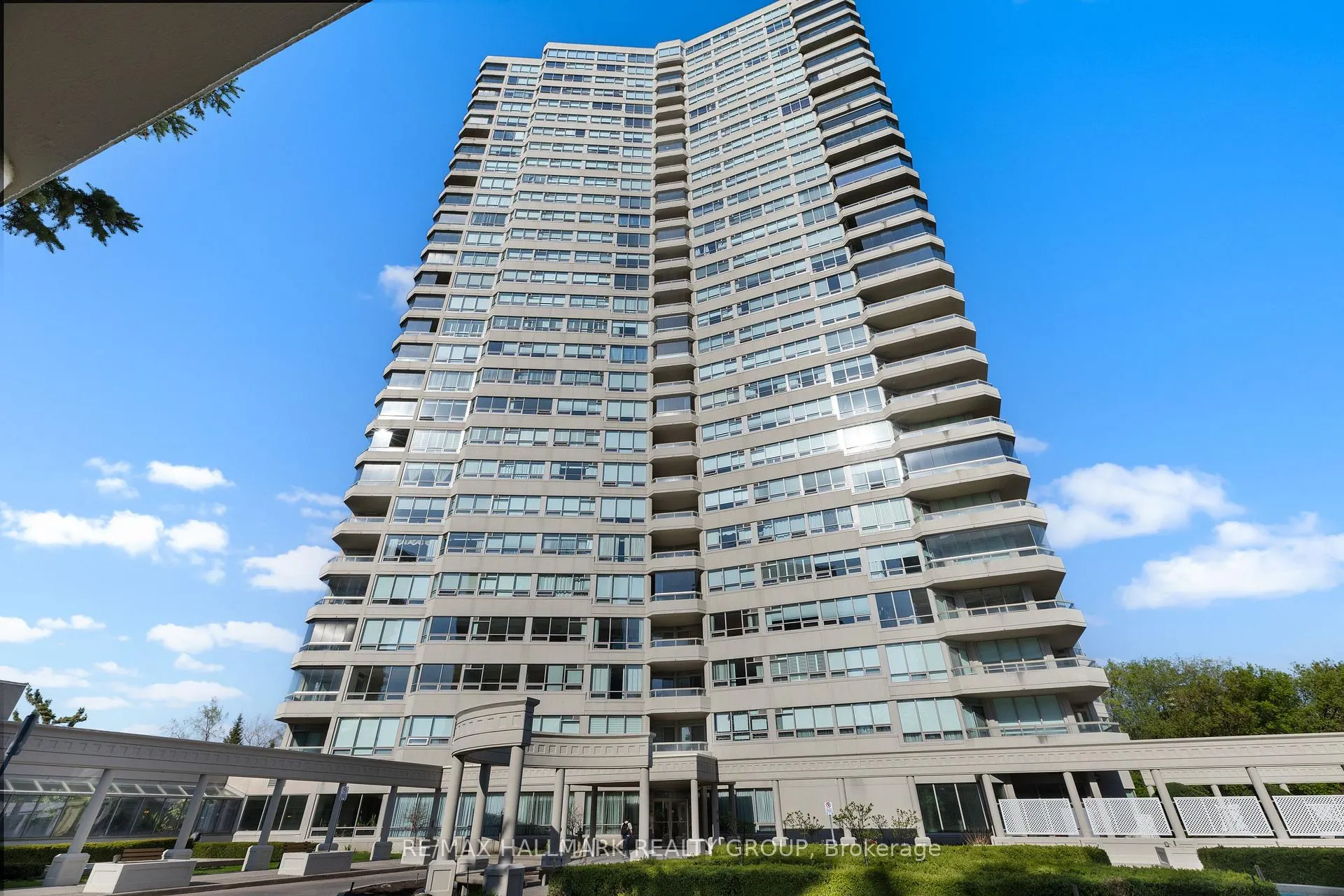 Front of Unit 2403, 1480 Riverside Drive