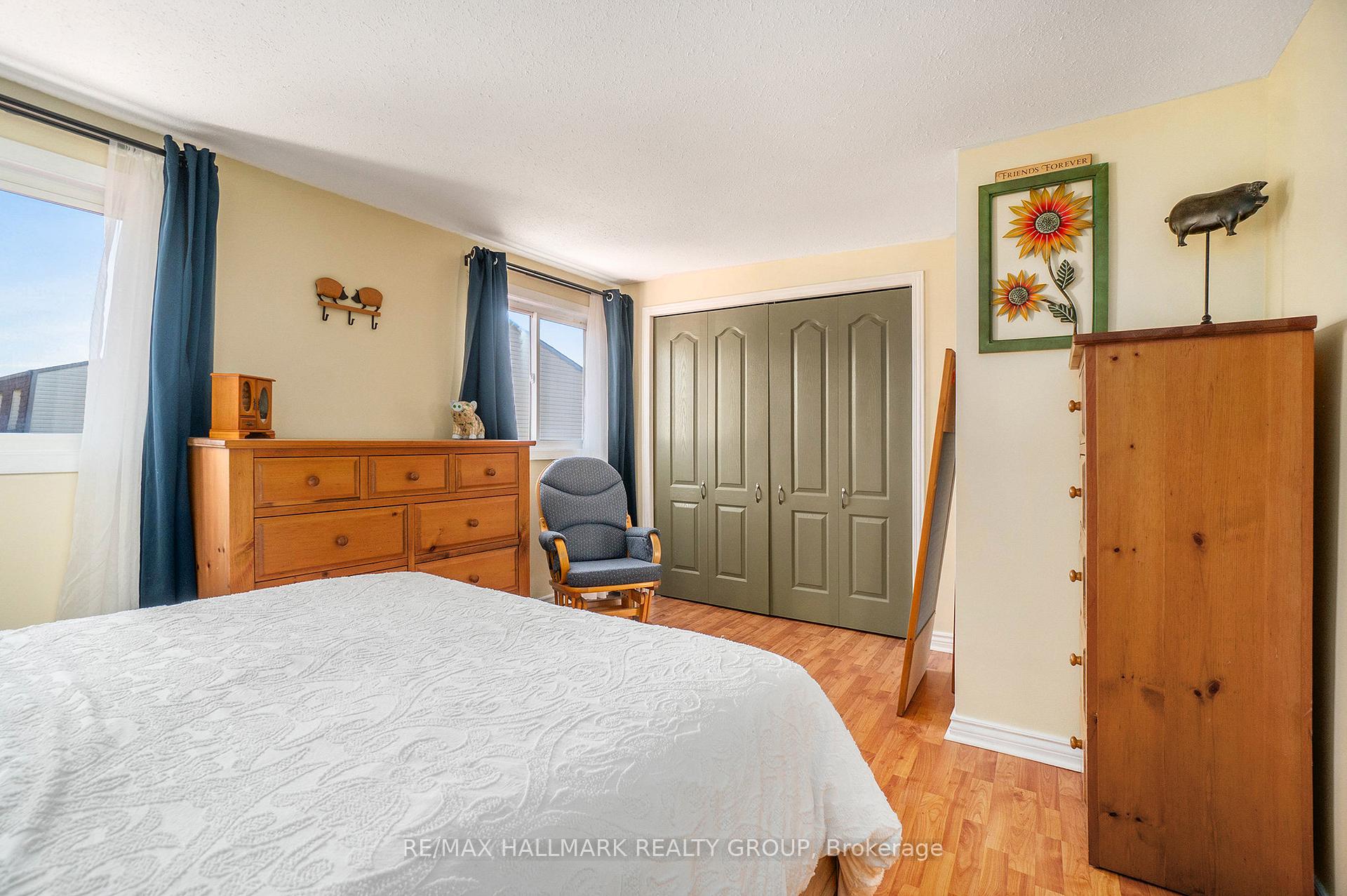 Photo 12 of Unit D, 27 Sonnet Crescent, Ottawa, Westcliffe Estates — HOMEH