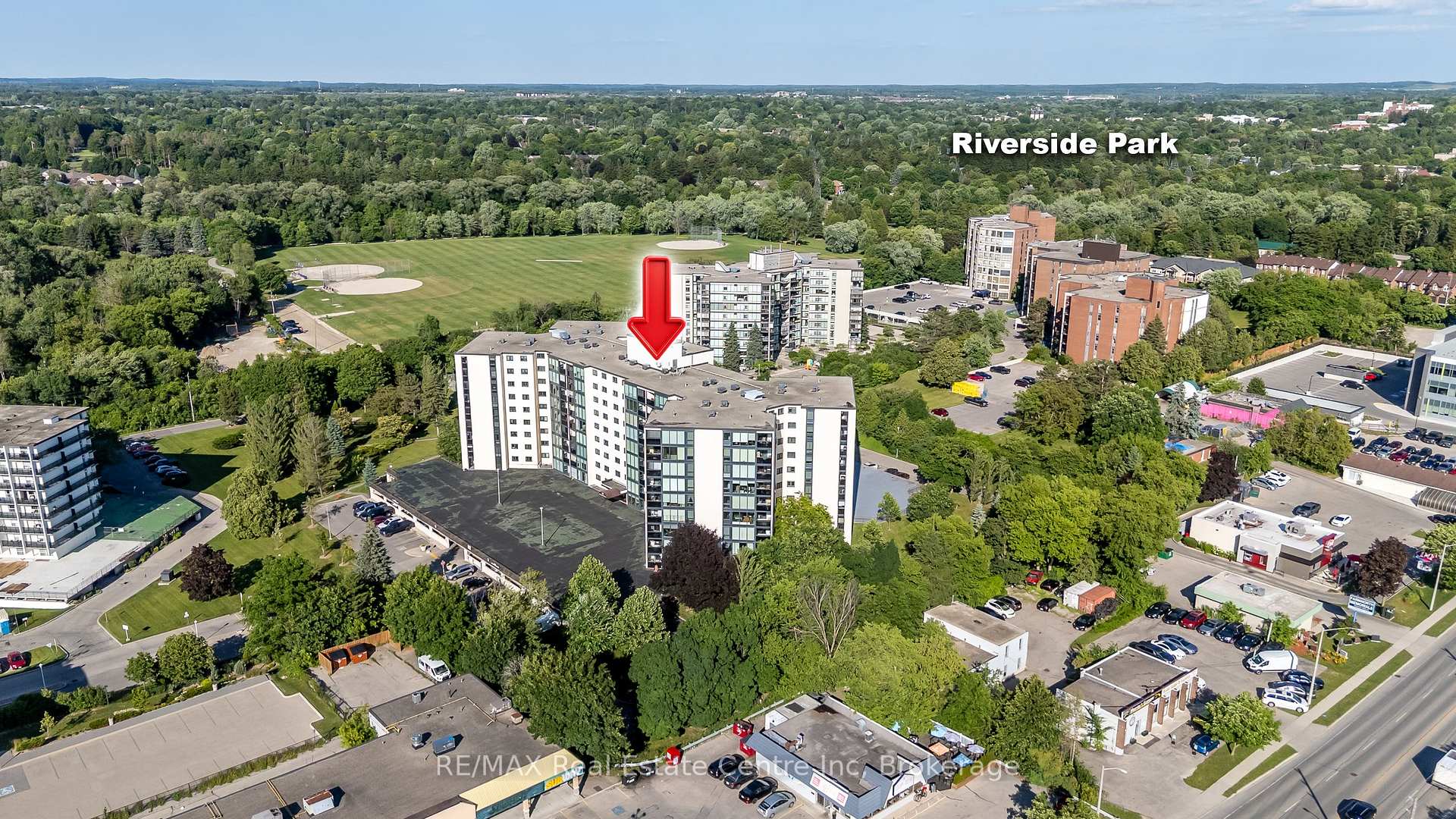 Photo 3 of Unit 212, 19 Woodlawn Road E, Guelph, Riverside Park — HOMEH