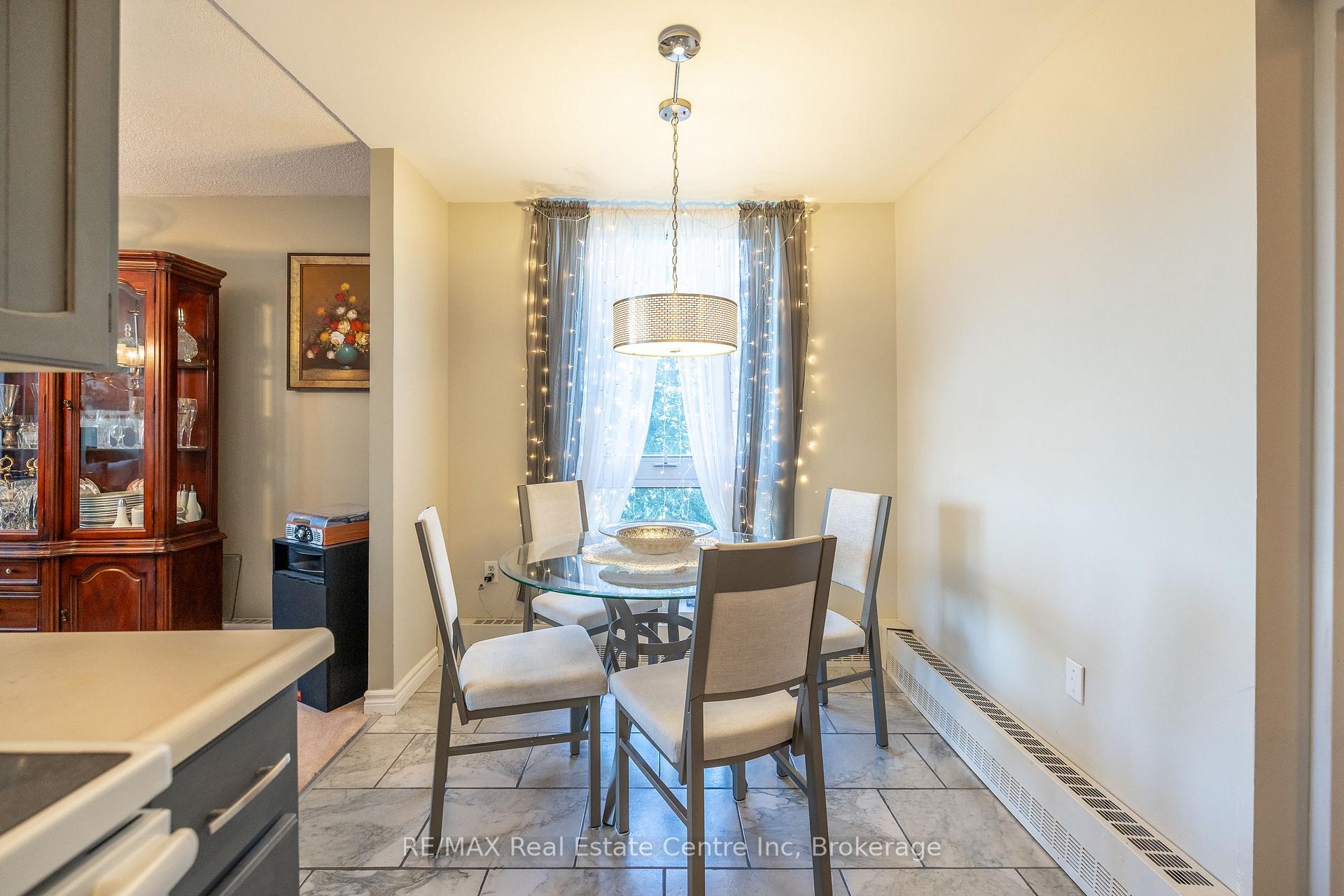Photo 8 of Unit 212, 19 Woodlawn Road E, Guelph, Riverside Park — HOMEH
