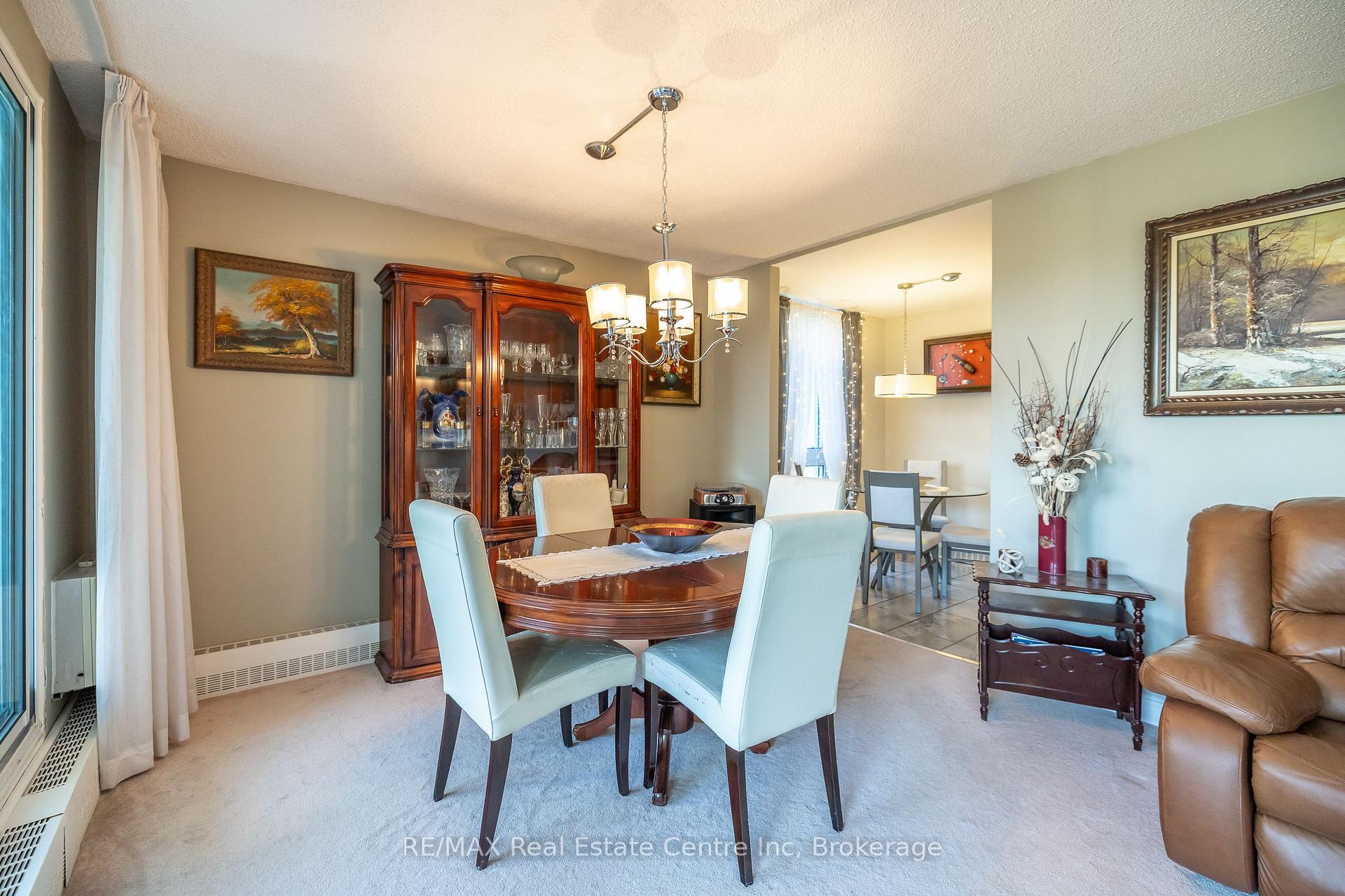Photo 11 of Unit 212, 19 Woodlawn Road E, Guelph, Riverside Park — HOMEH
