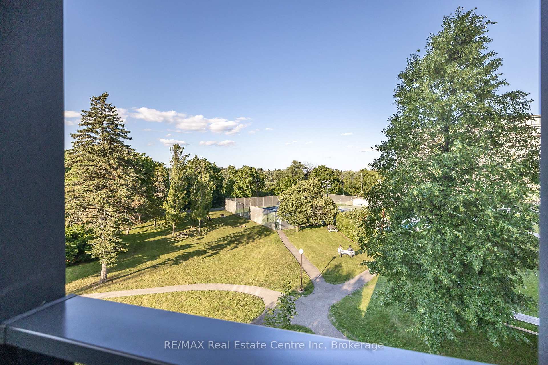 Photo 13 of Unit 212, 19 Woodlawn Road E, Guelph, Riverside Park — HOMEH