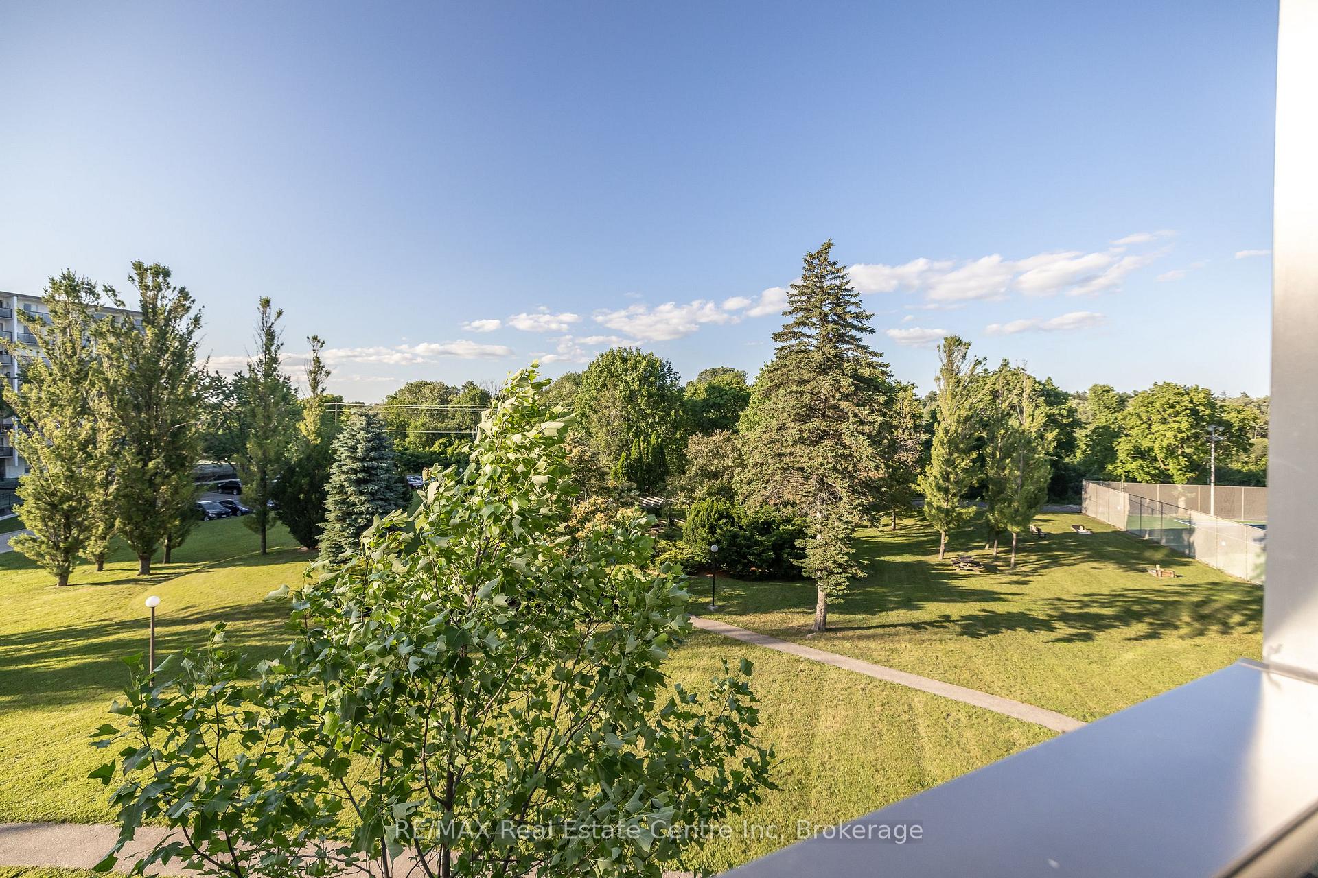 Photo 14 of Unit 212, 19 Woodlawn Road E, Guelph, Riverside Park — HOMEH